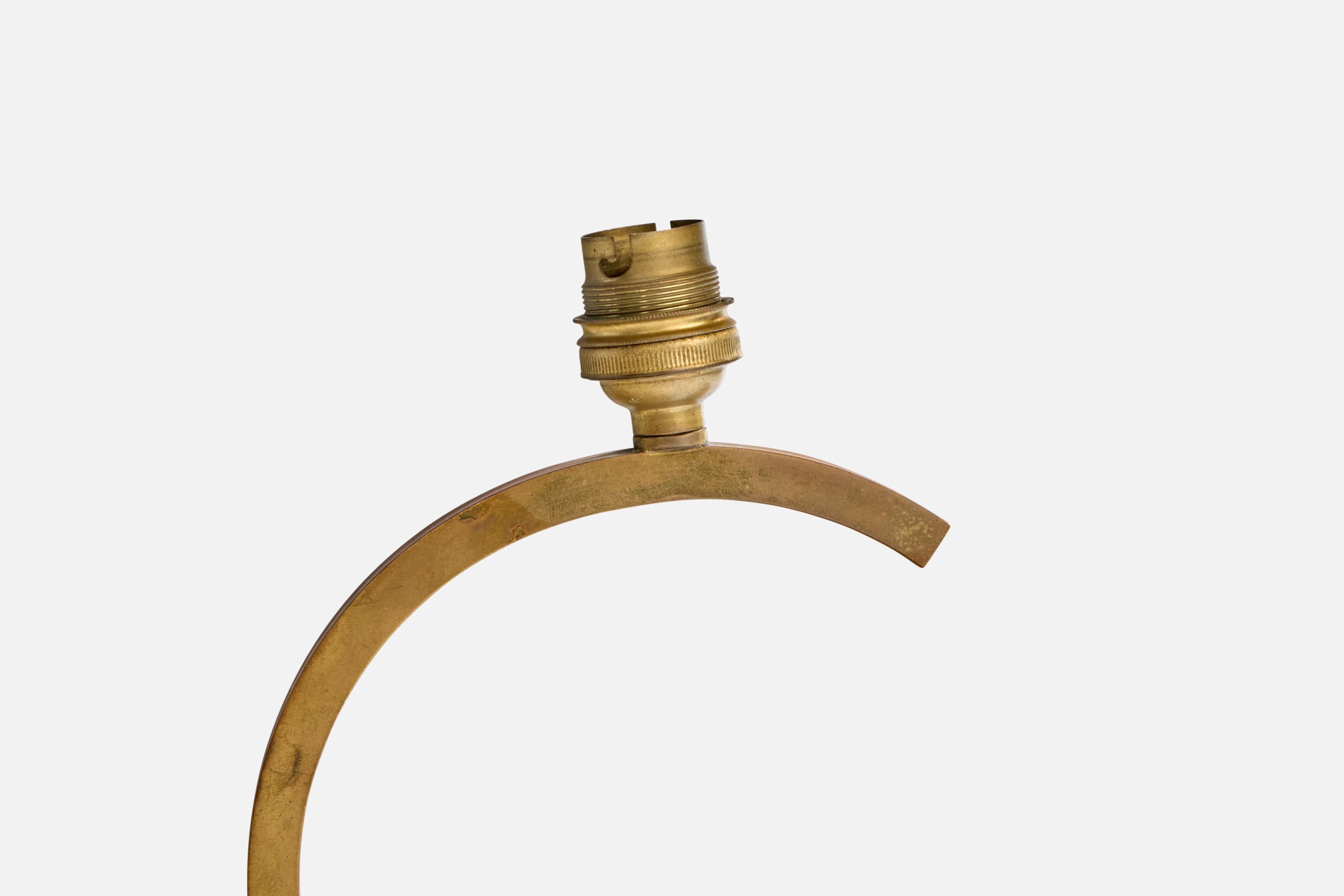 Französischer Designer, Tischlampe, Messing, Frankreich, 1950er Jahre im Zustand „Gut“ im Angebot in High Point, NC