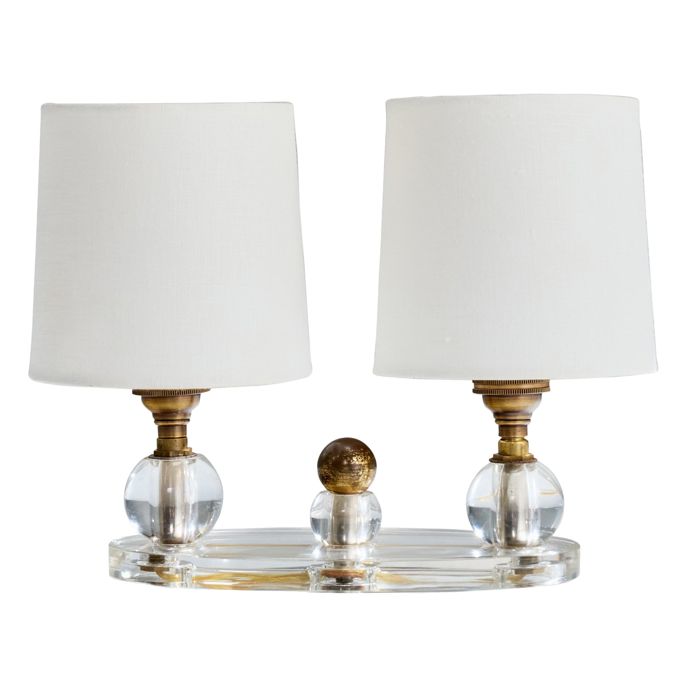 Lampe de table de designer français, laiton, verre, tissu, France, années 1940 en vente