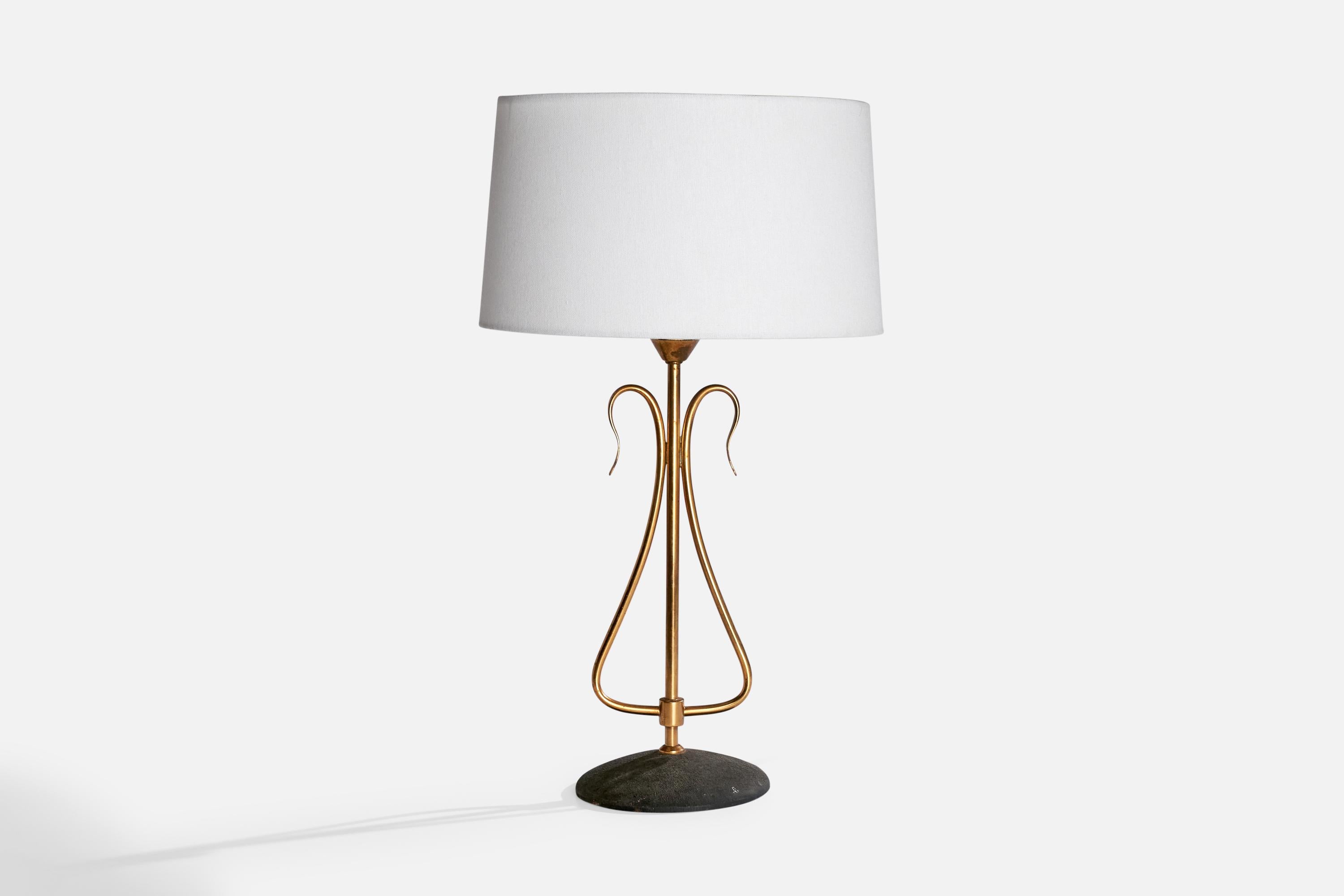 A brass and black-lacquered metal table lamp designed and produced in France, c. 1950s.

Dimensions of Lamp (inches):  14.5” H x 6” diameterDimensions of Shade (inches):  11” Top Diameter x  12.5” Bottom Diameter x  6.75” H

Dimensions of Lamp with