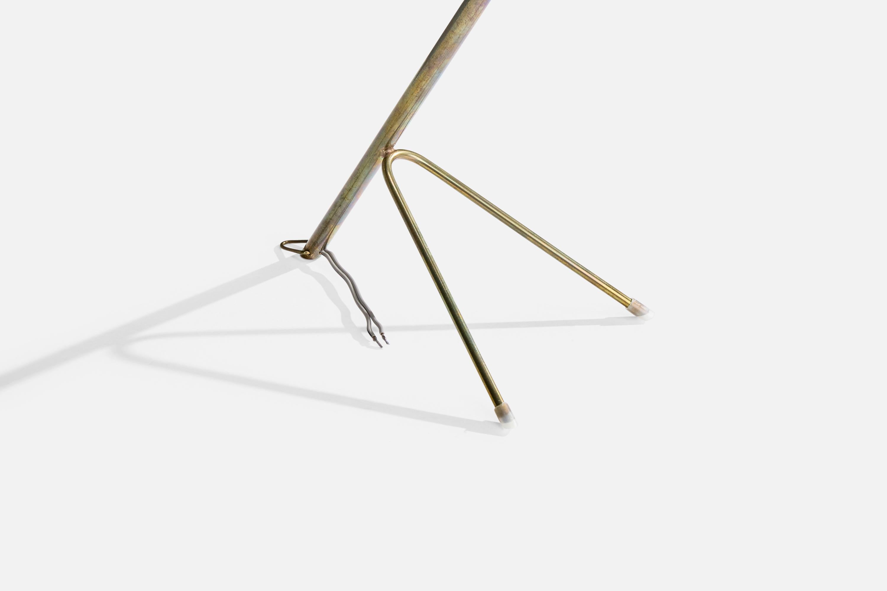 Metallo Lampada da tavolo di design francese, ottone, metallo, Francia, anni '50 in vendita