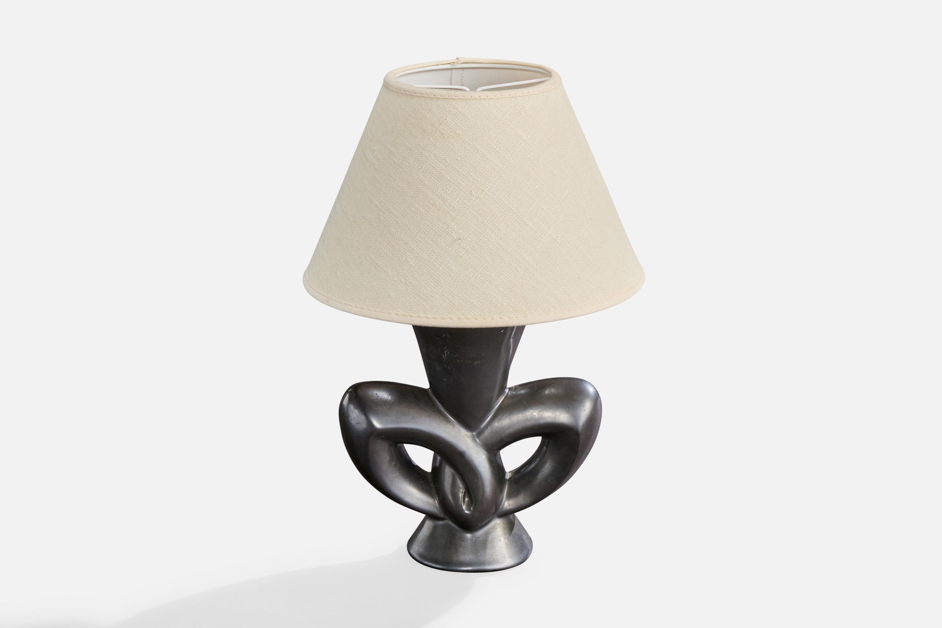 Mid-Century moderno Lampada da tavolo di design francese, ceramica, ottone, Francia, anni '50 in vendita