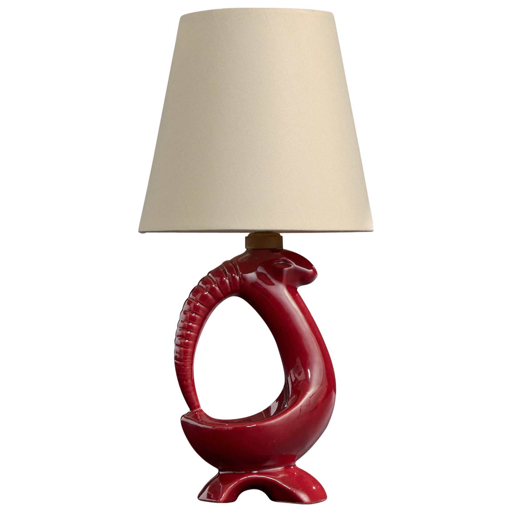 Diseñador francés, lámpara de mesa, cerámica, latón, Francia, años 50