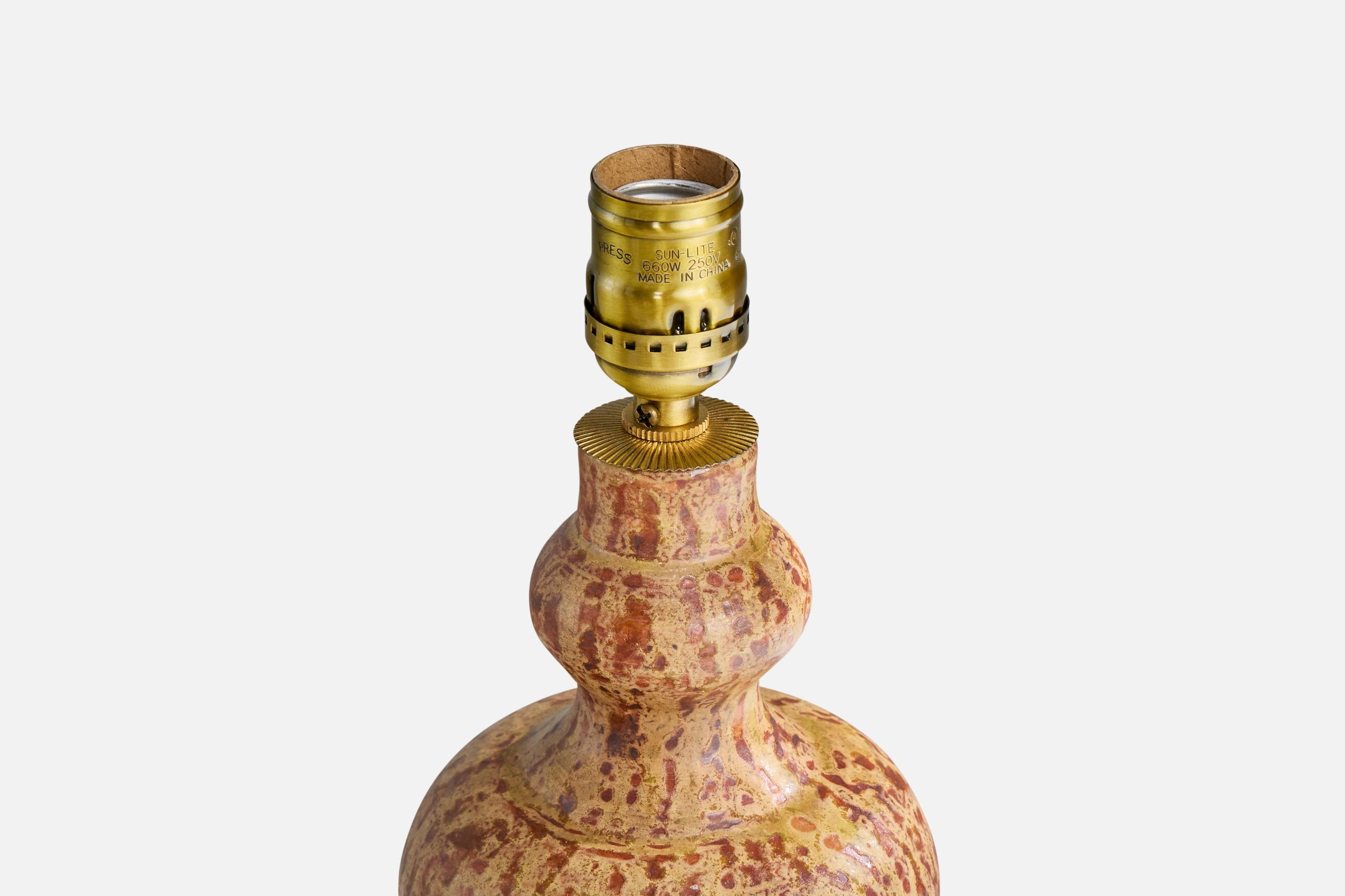 Francese Lampada da tavolo di design francese, ceramica, Francia, anni '1960 in vendita