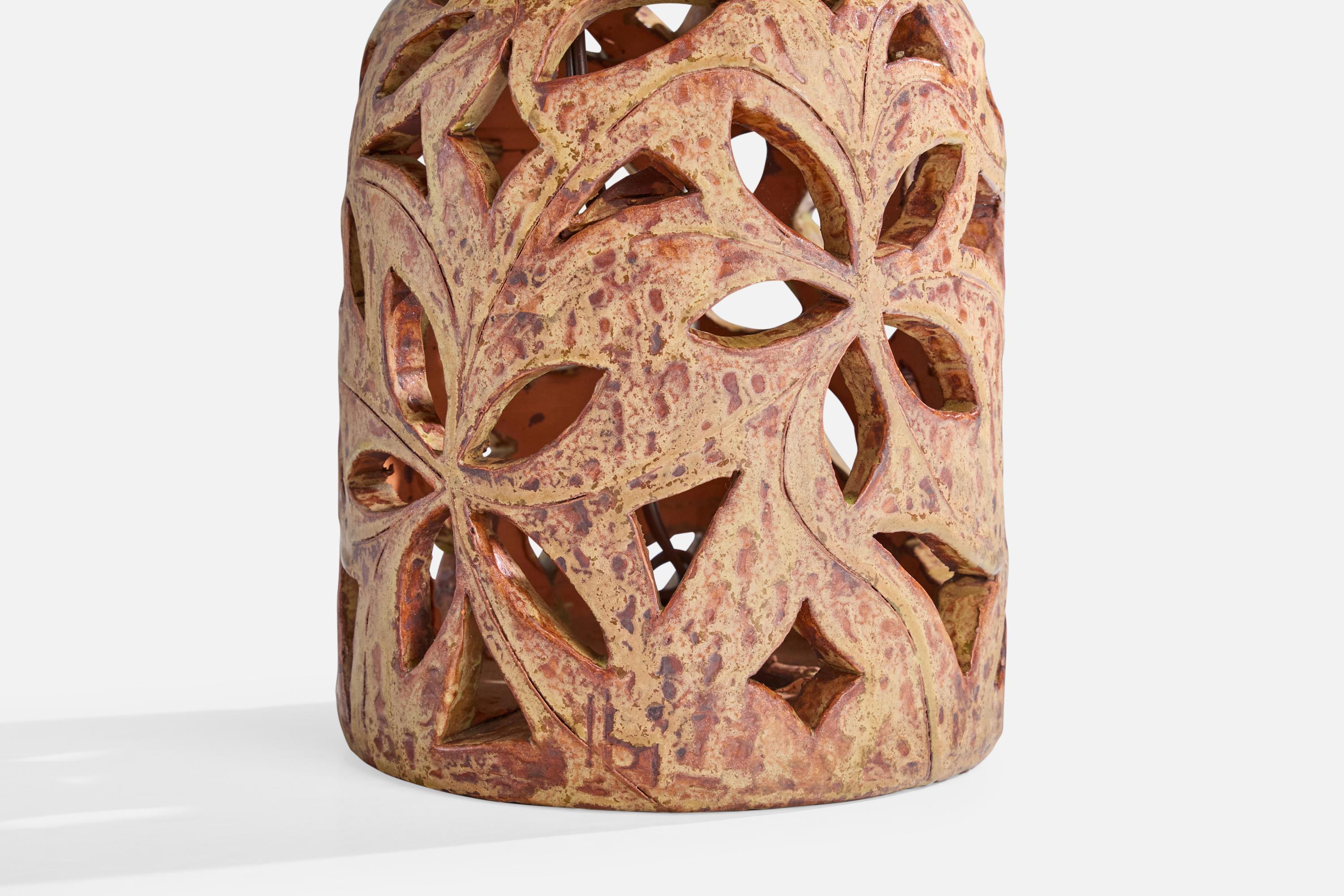 Ceramica Lampada da tavolo di design francese, ceramica, Francia, anni '1960 in vendita