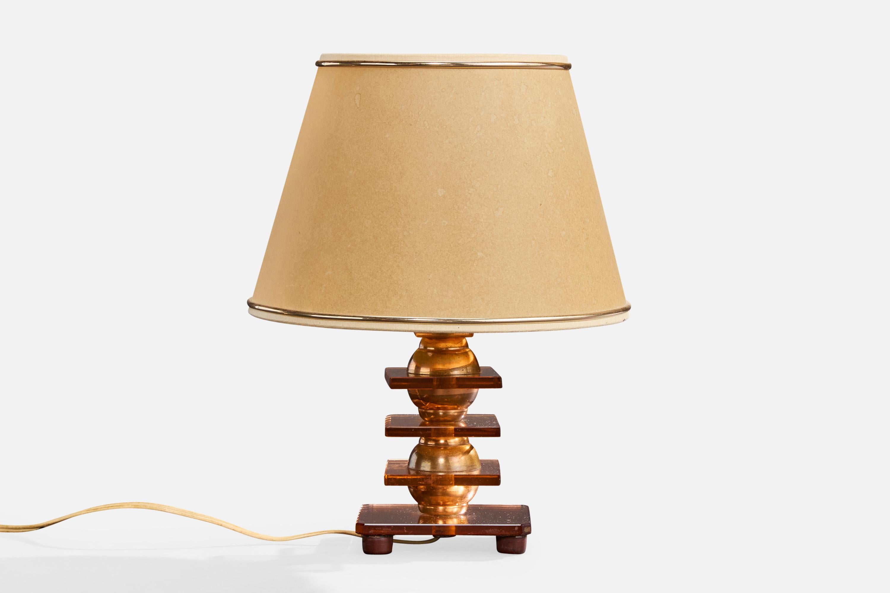 Lampada da tavolo in vetro arancione, rame e carta pergamena beige progettata e prodotta in Francia, anni '50 circa.

Dimensioni della lampada con paralume (in pollici): 10,125 