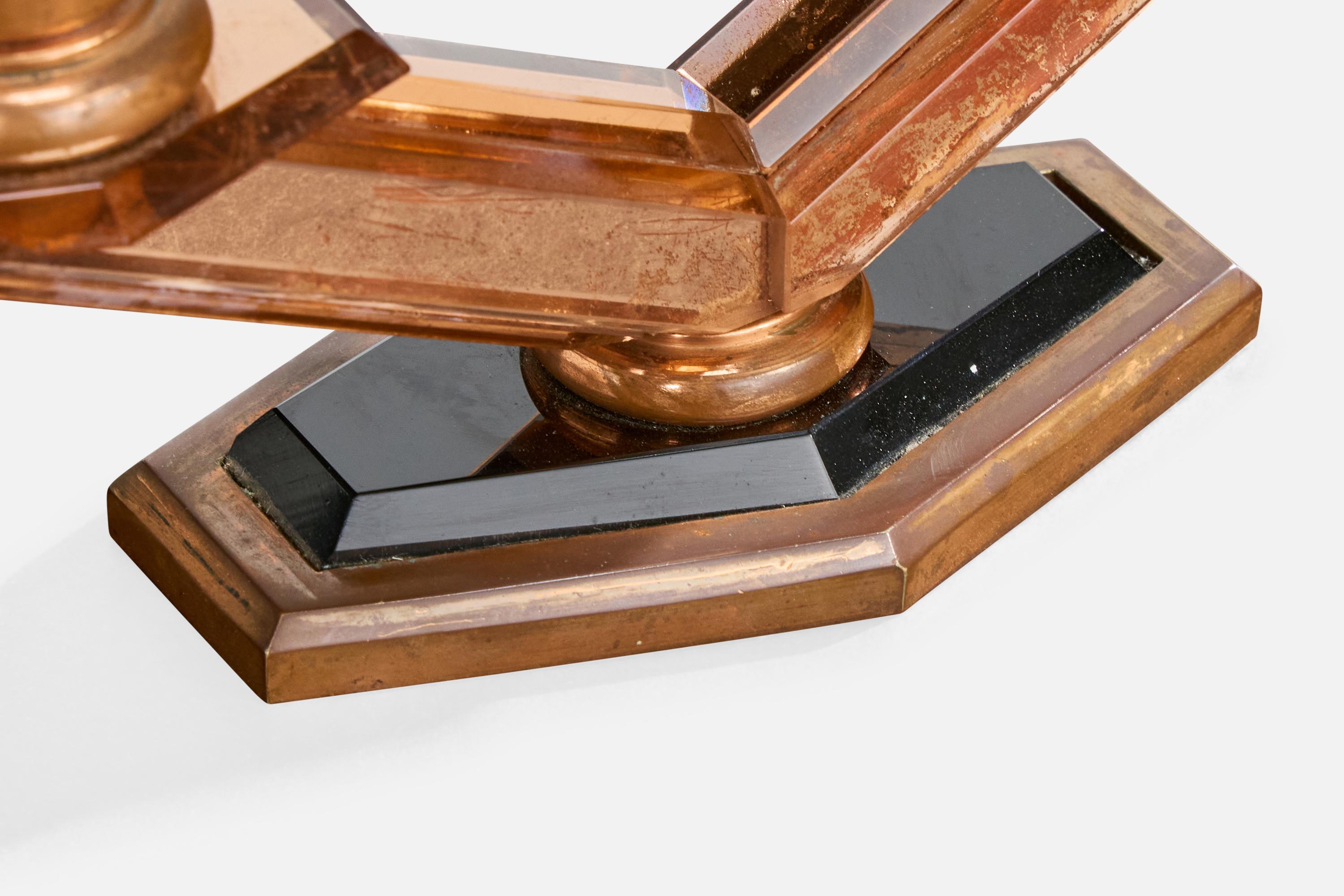 French Designer, Table Lamp, Copper, Resin, Fabric, France, 1950s For Sale 3