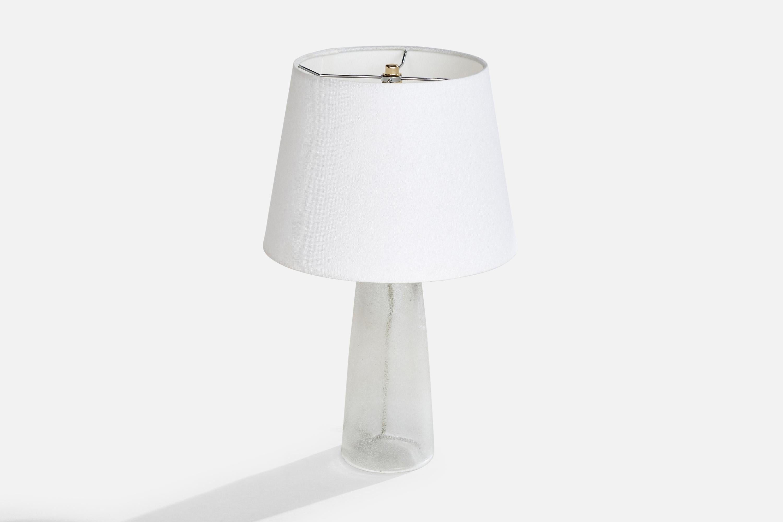 French Designer, Table Lamp, Glass, Brass, France, 1940s In Good Condition In High Point, NC