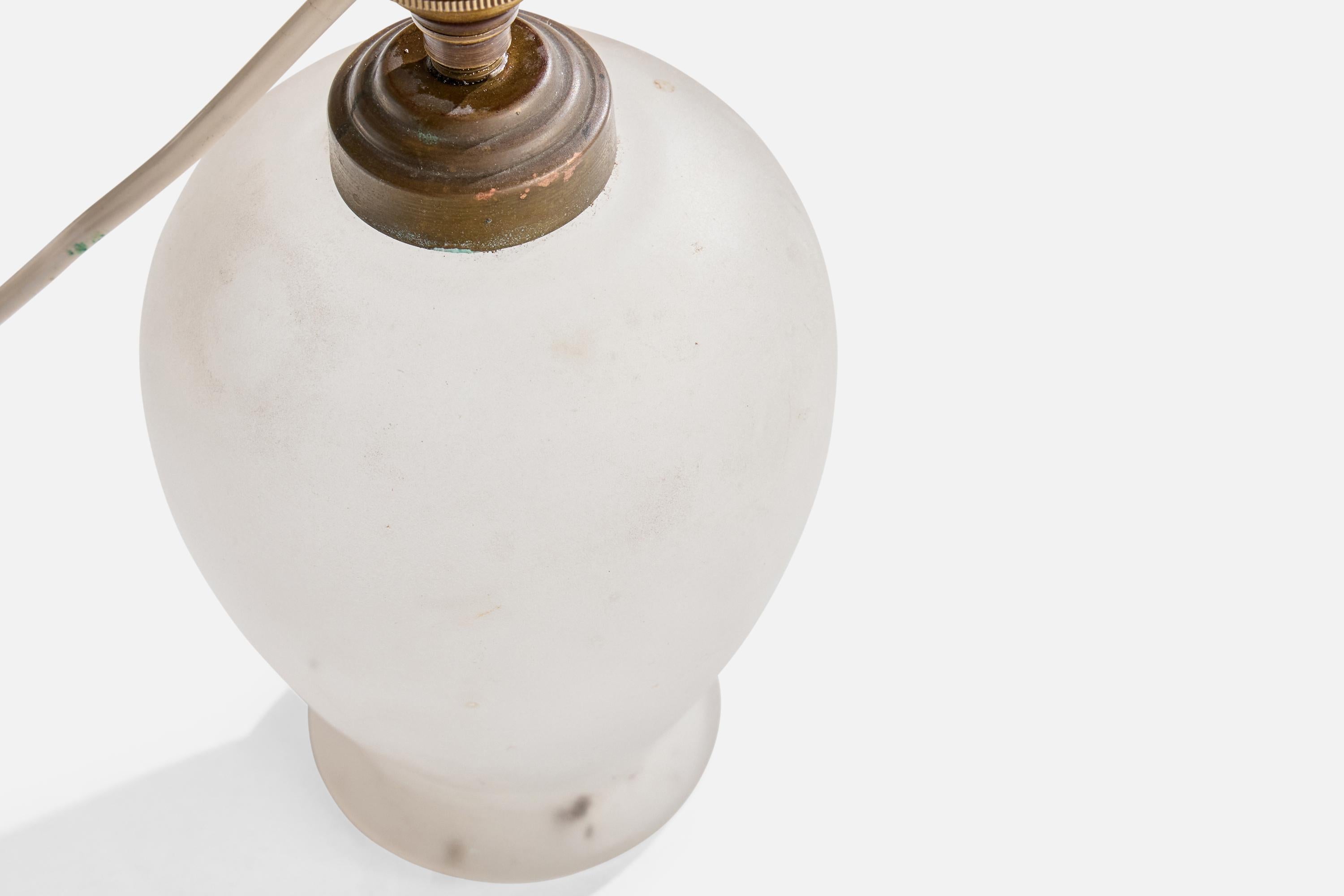 French Designer, Table Lamp, Glass, Brass, France, 1940s For Sale 1