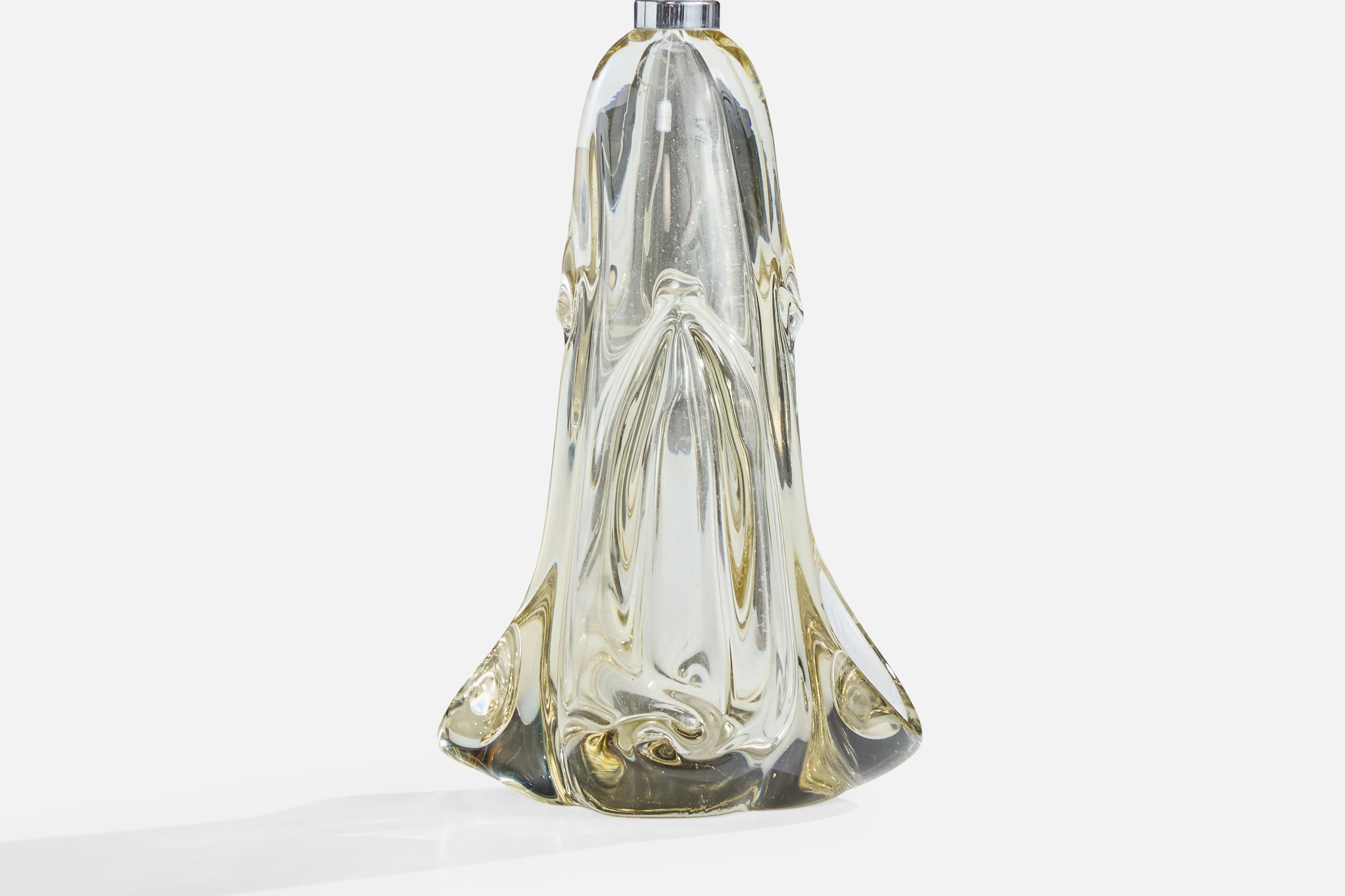 French Designer, Table Lamp, Glass, France, 1950s In Good Condition For Sale In High Point, NC