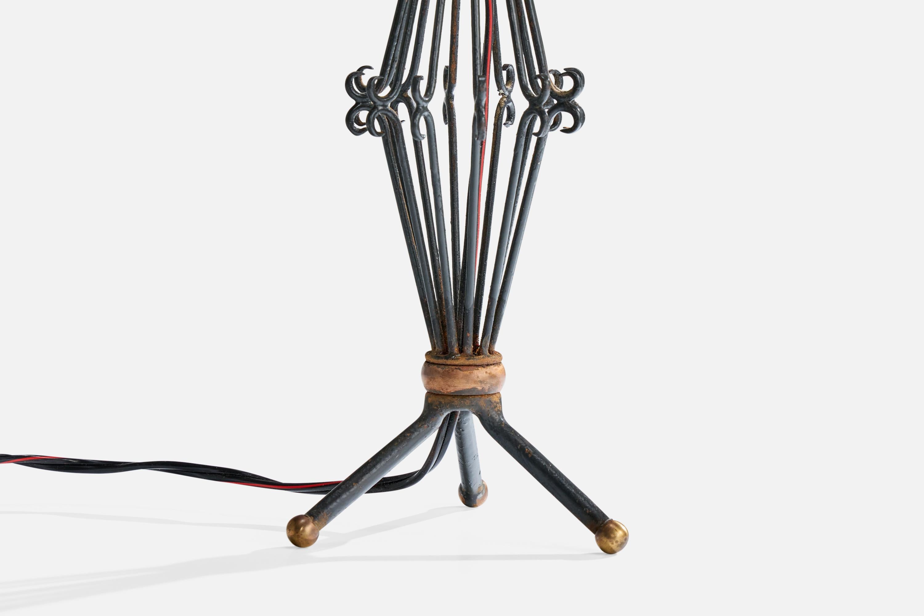 Französischer Designer, Tischlampe, Metall, Messing, Frankreich, 1940er Jahre im Angebot 3