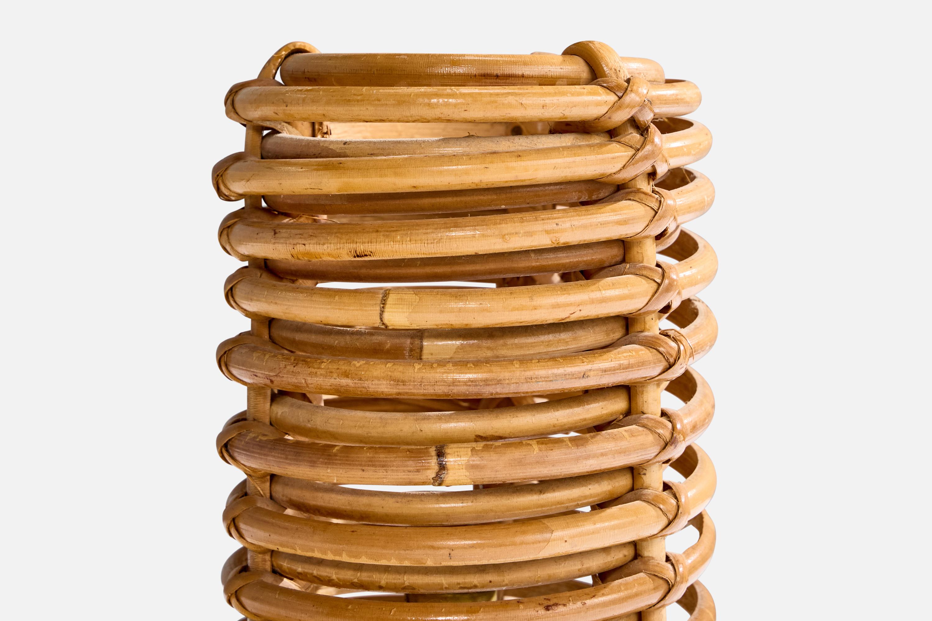Französische Designerin, Tischlampe, Rattan, Bambus, Frankreich, 1960er Jahre (Mitte des 20. Jahrhunderts) im Angebot