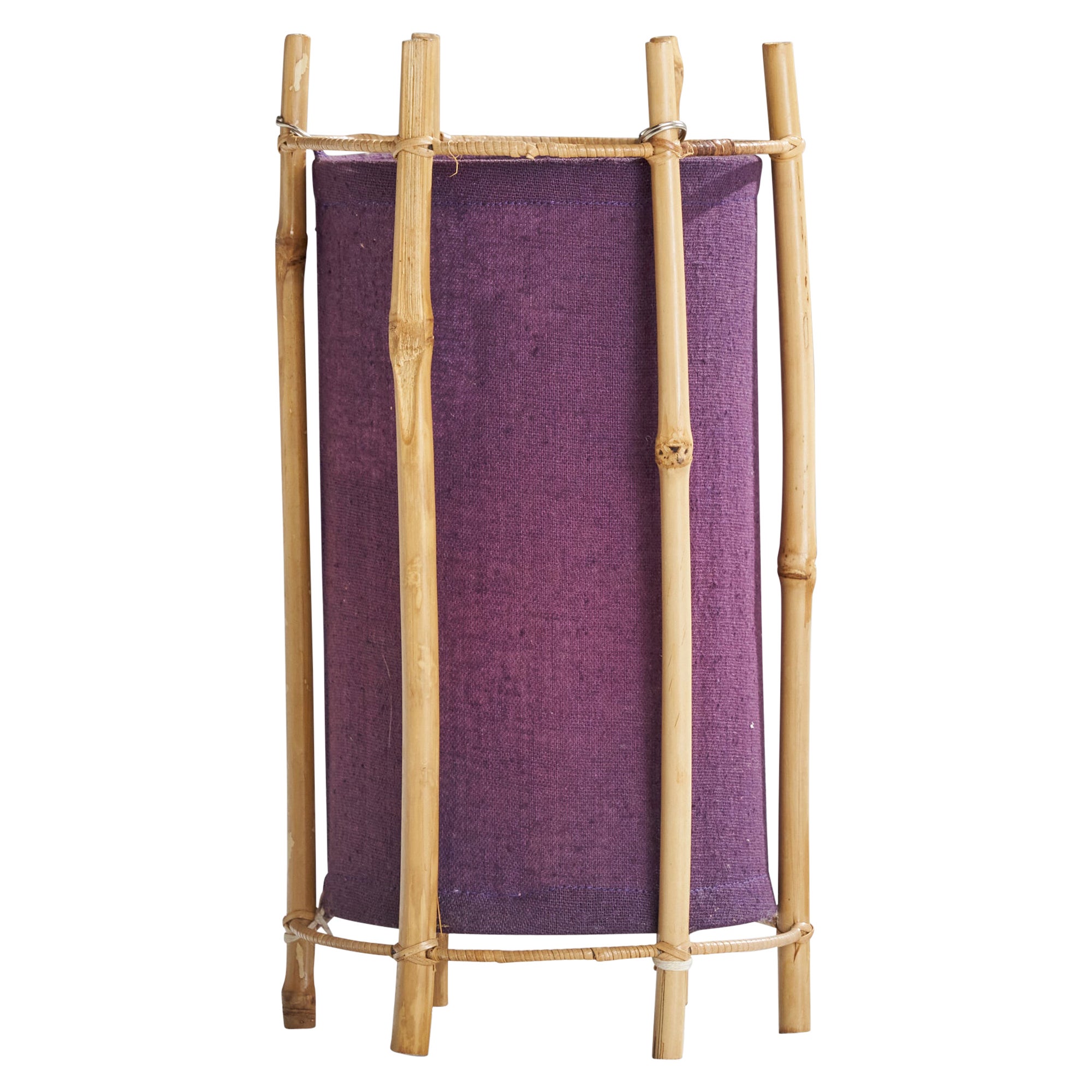 Lampada da tavolo di design francese, rattan, tessuto, Francia, anni '70 in vendita