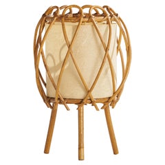 Französische Designerin, Tischlampe, Rattan, Pergamentpapier, Frankreich, 1960er Jahre