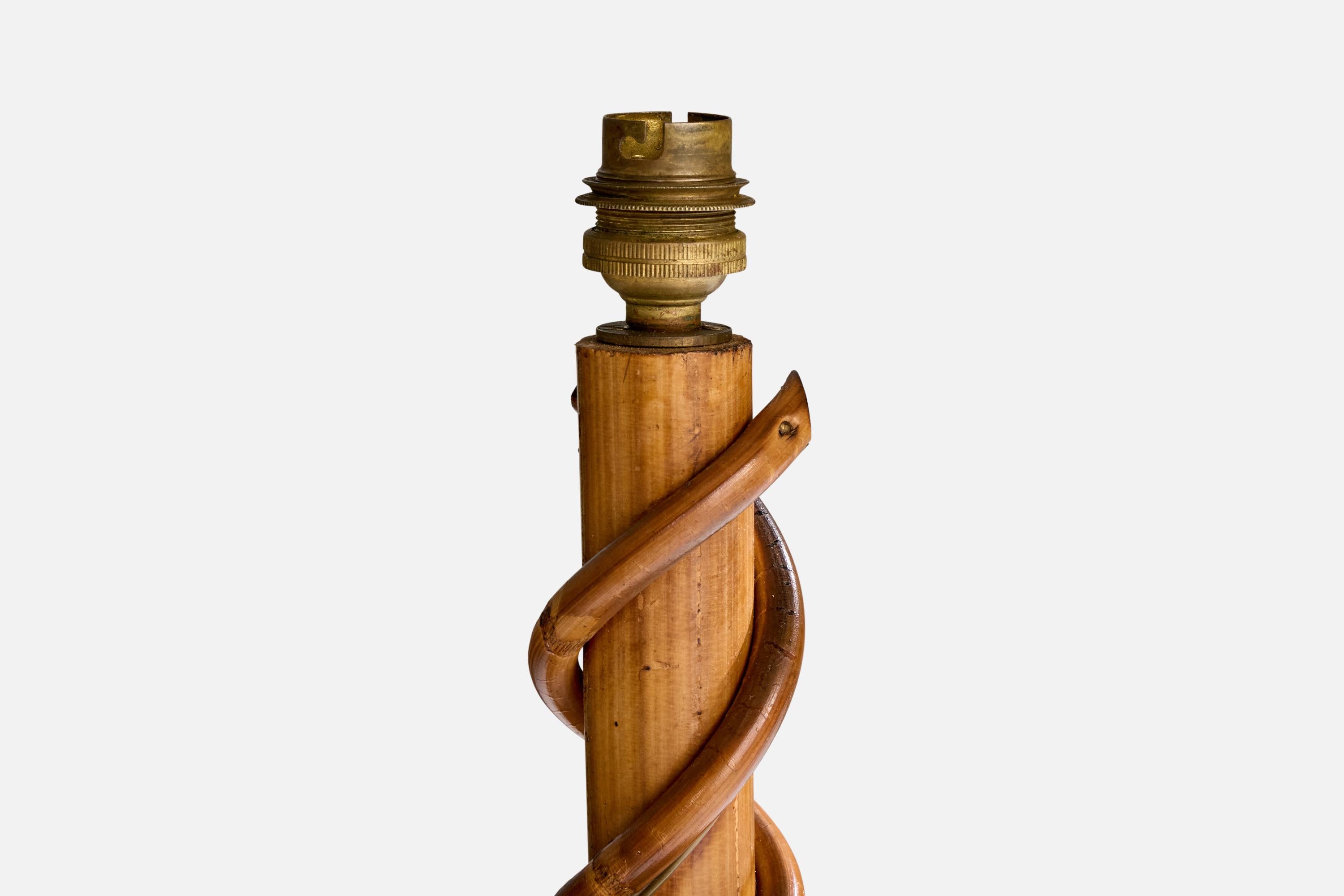Französischer Designer, Tischlampe, Holz, Bambus, Frankreich, 1960er Jahre im Zustand „Gut“ im Angebot in High Point, NC