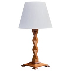Diseñador francés, Lámpara de mesa, Madera, Latón, Francia, Años 50