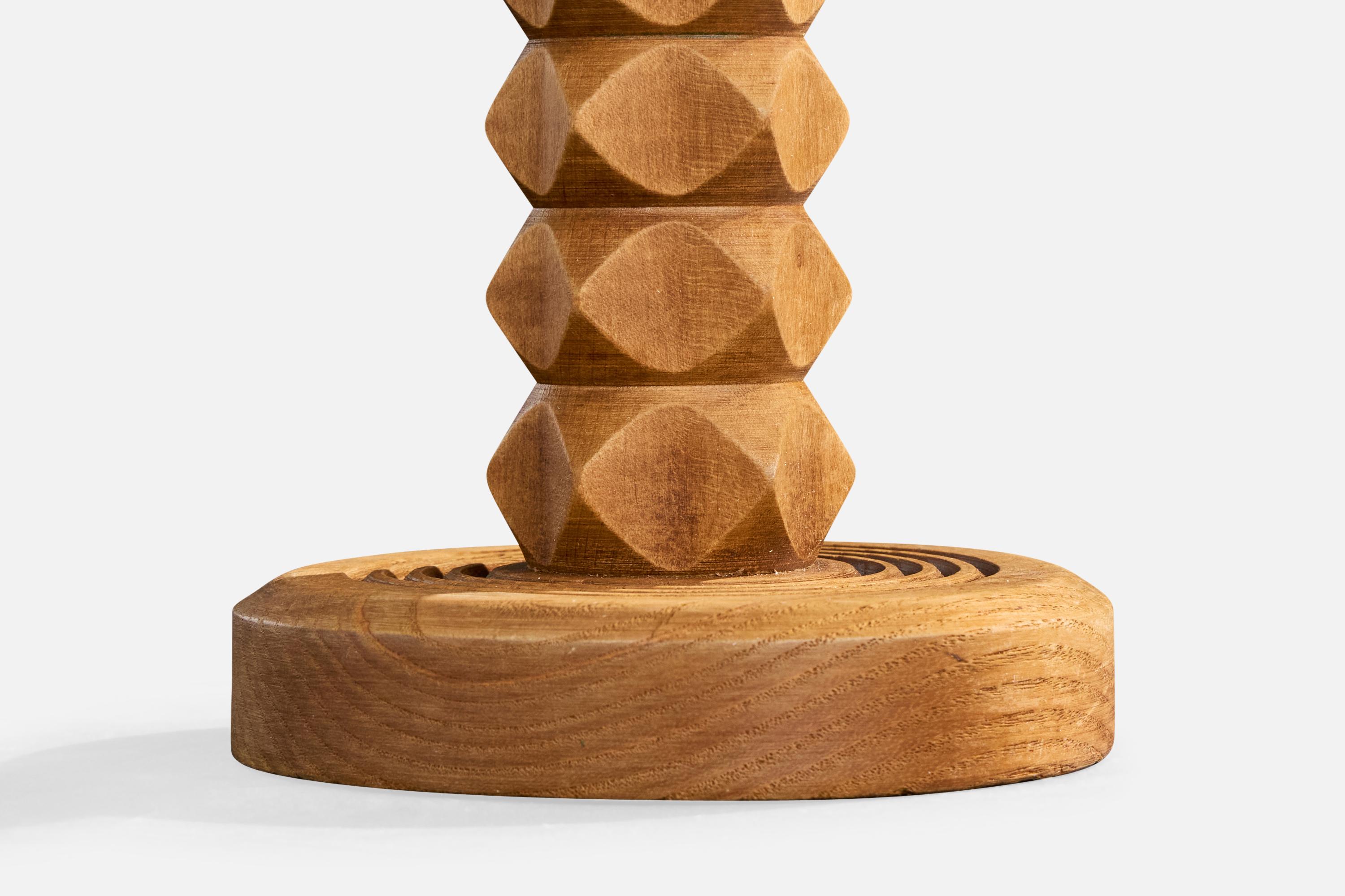 French Designer, Table Lamp, Wood, France, 1950s For Sale 3