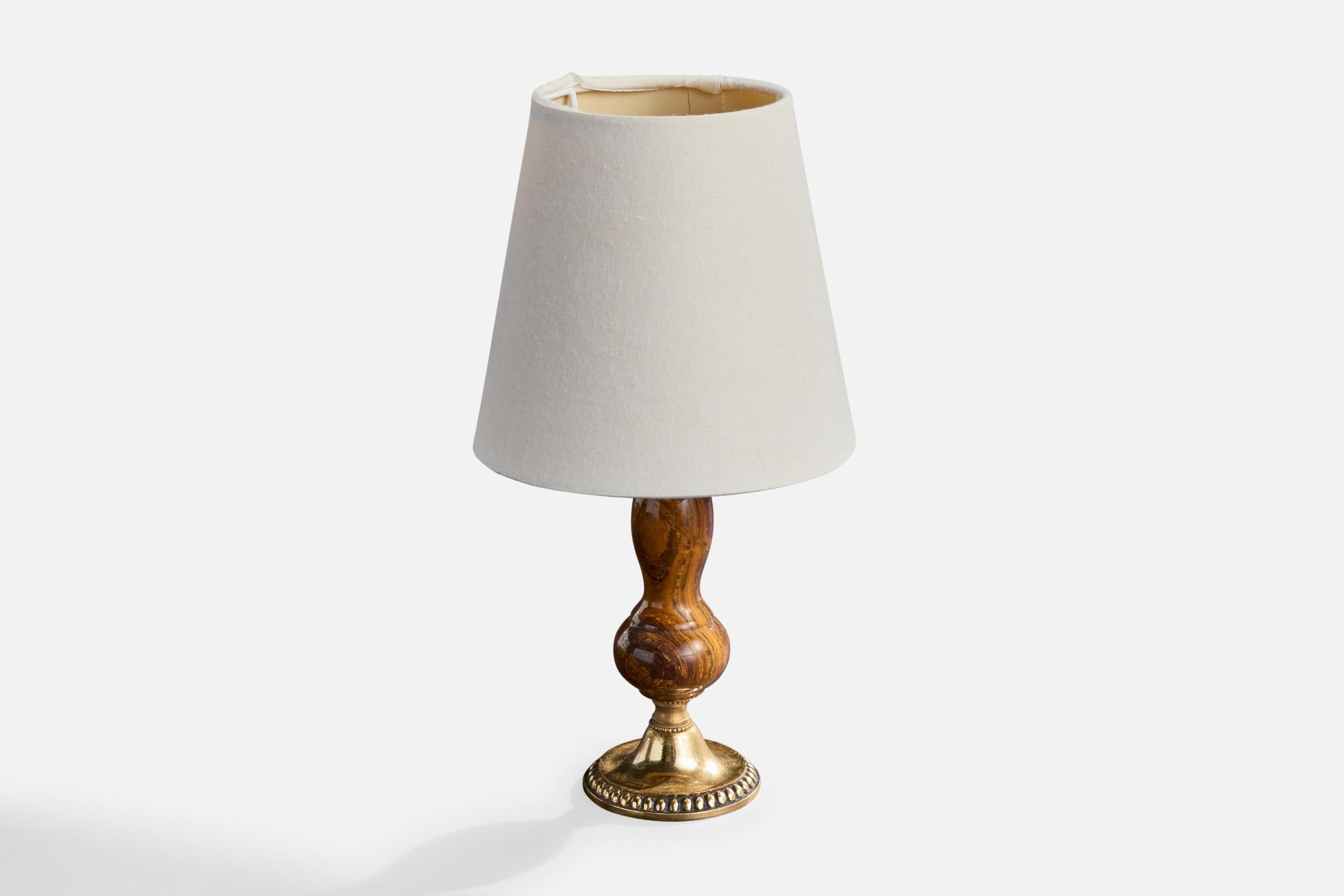 Français Designer français, lampes de table, laiton, albâtre, tissu, France, années 1930 en vente