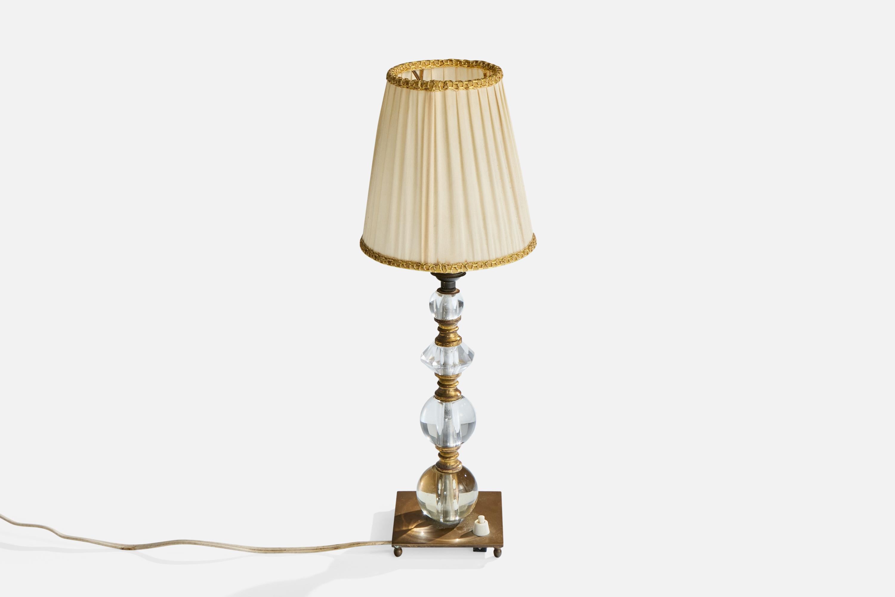 Francese Lampade da tavolo di design francese, ottone, vetro, tessuto, Francia, anni '50 in vendita