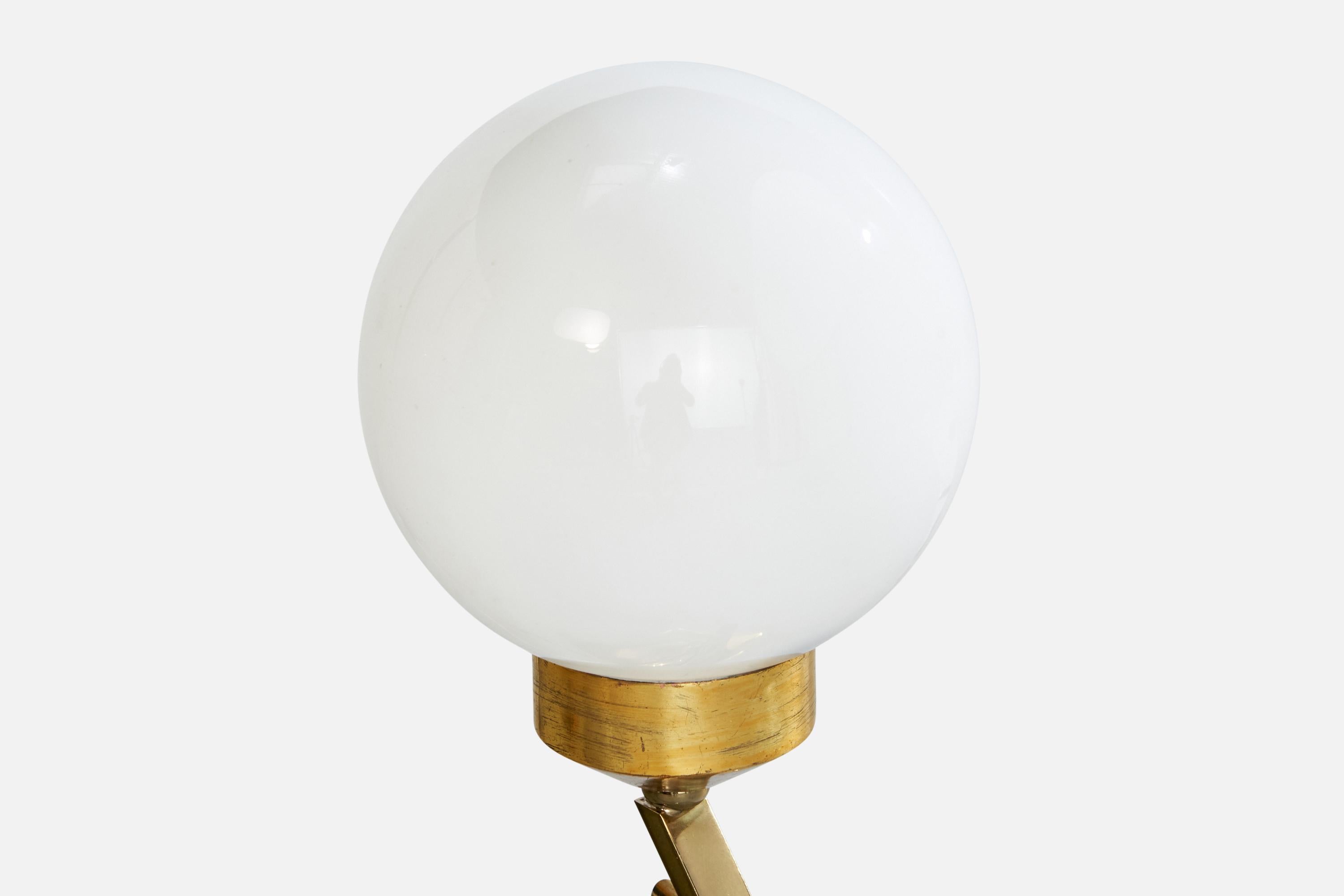 Französische Designerin, Tischlampen, Messing, Glas, Frankreich, 1950er Jahre im Zustand „Gut“ im Angebot in High Point, NC