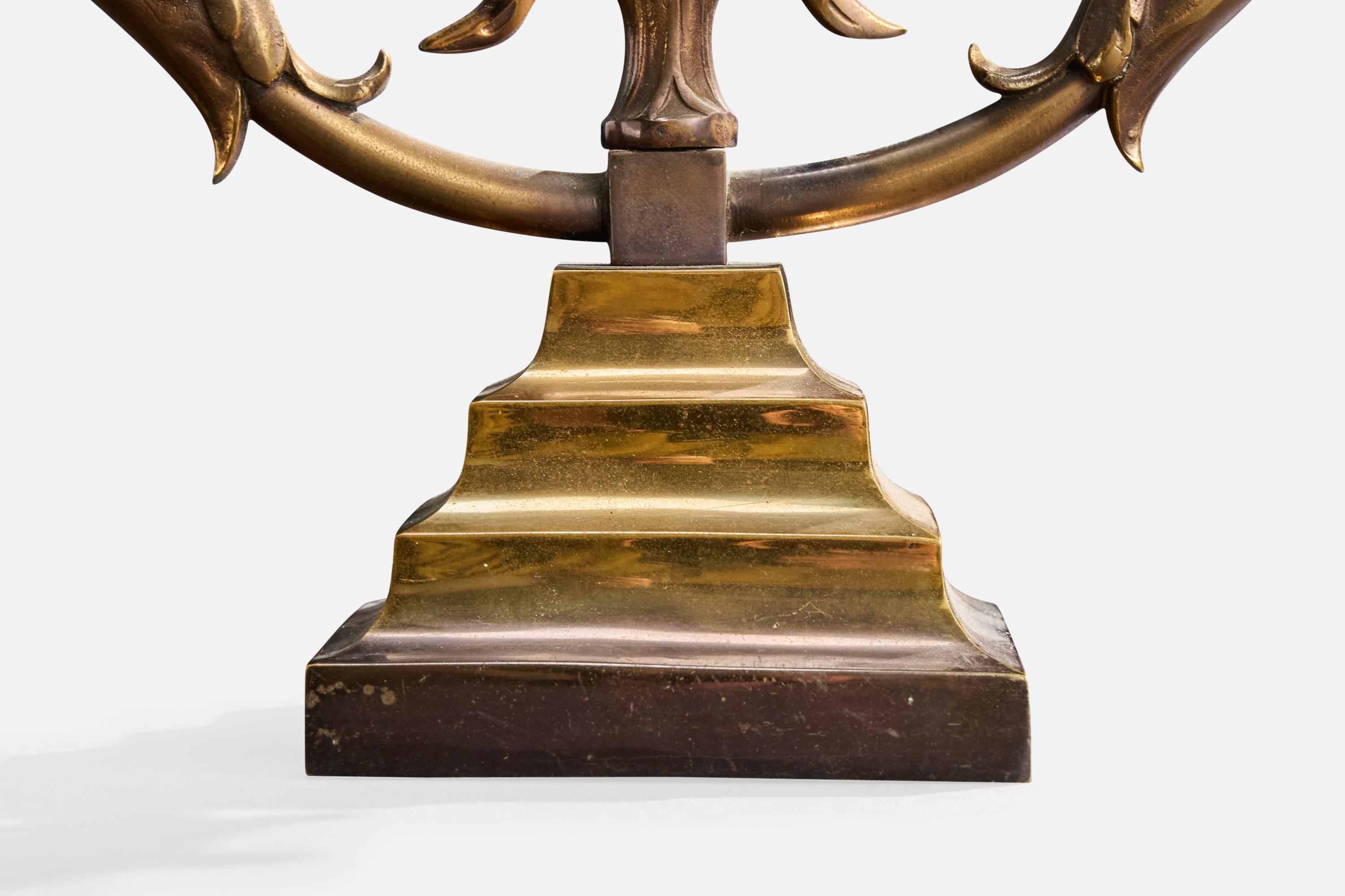 Mid-Century Modern Designer français, lampes de table, laiton, verre, France, années 1950 en vente