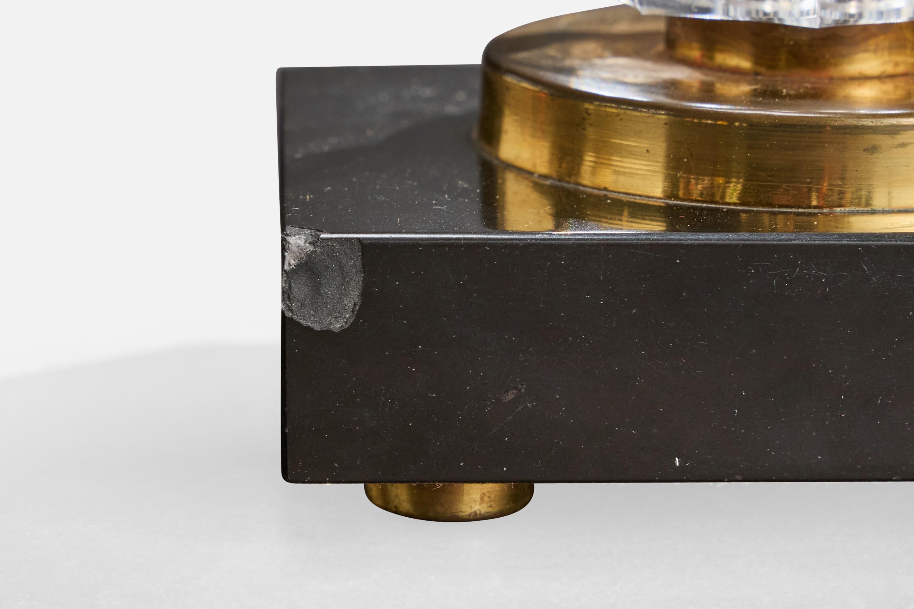 Lampade da tavolo di design francese, ottone, marmo, acrilico, tessuto, Francia, anni '50 in vendita 3