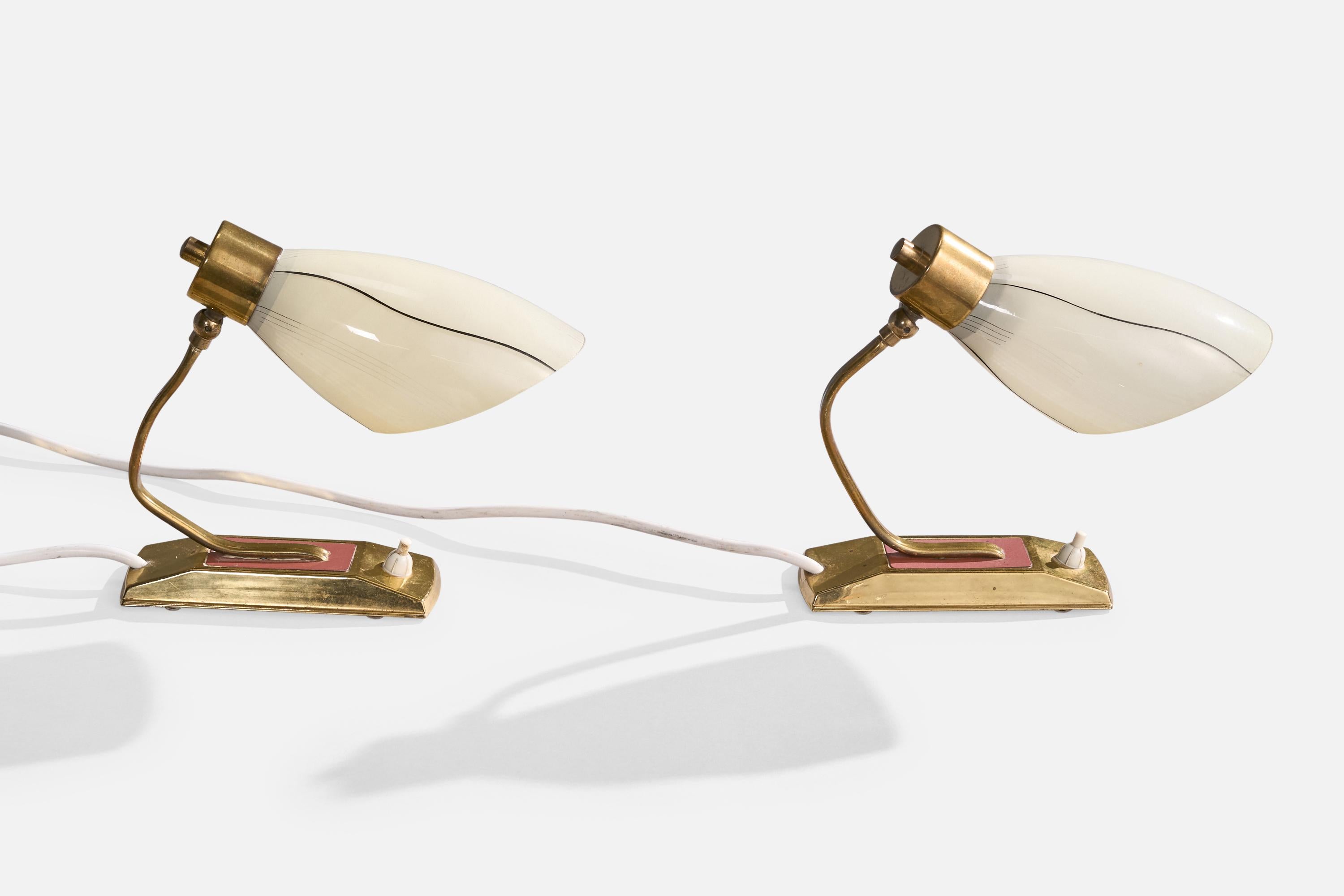 French Designer, Table Lamps, Brass, Metal, Glass, France, 1950s In Good Condition For Sale In High Point, NC