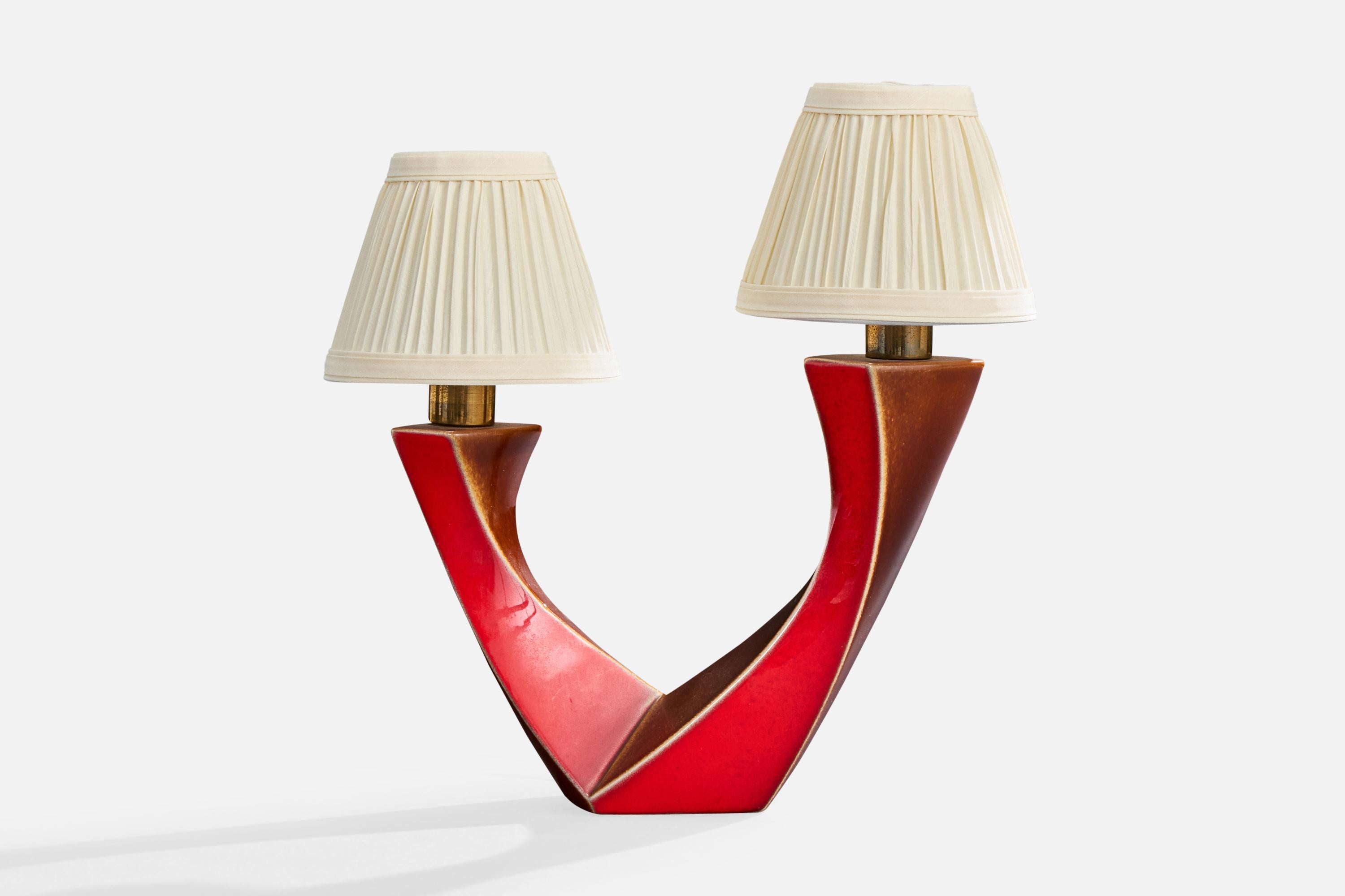 Designer français, lampes de table, céramique, laiton, tissu, France, années 1960 Bon état - En vente à High Point, NC