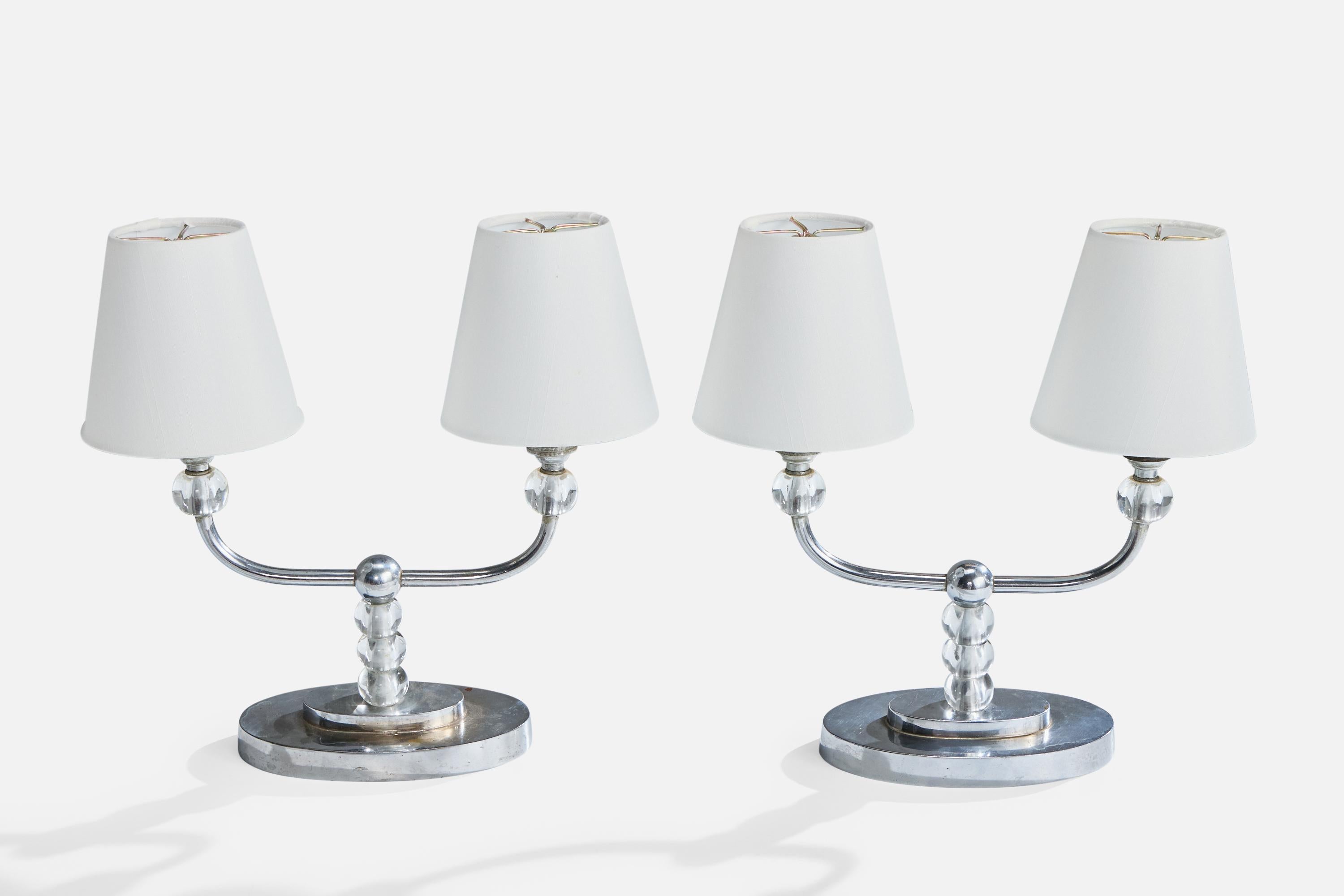 Mid-Century moderno Lampade da tavolo di design francese, metallo, vetro, tessuto, Francia, anni '50 in vendita