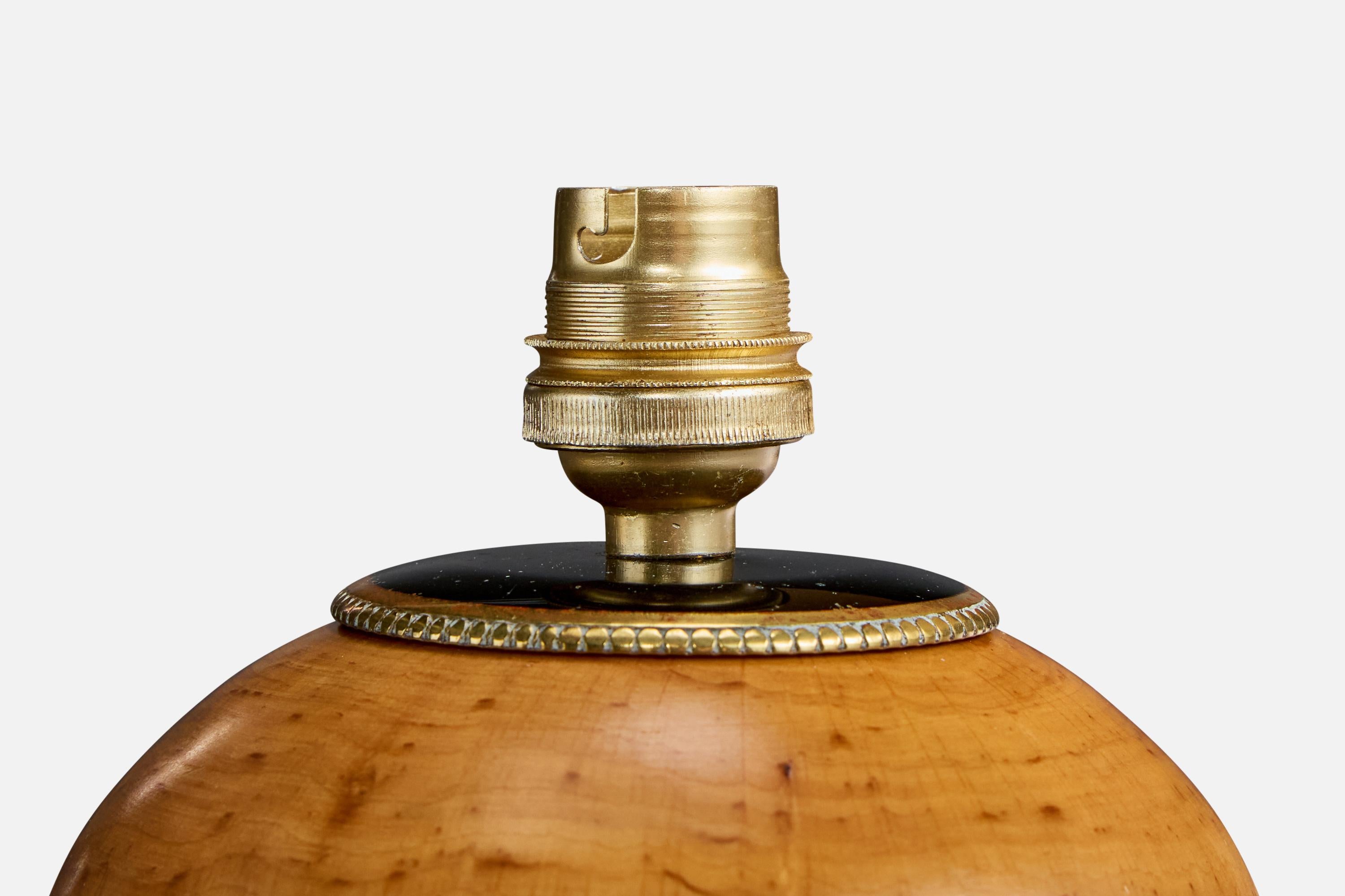 Metà XX secolo Lampade da tavolo di design francese, Wood, ottone, Francia, anni '50 in vendita