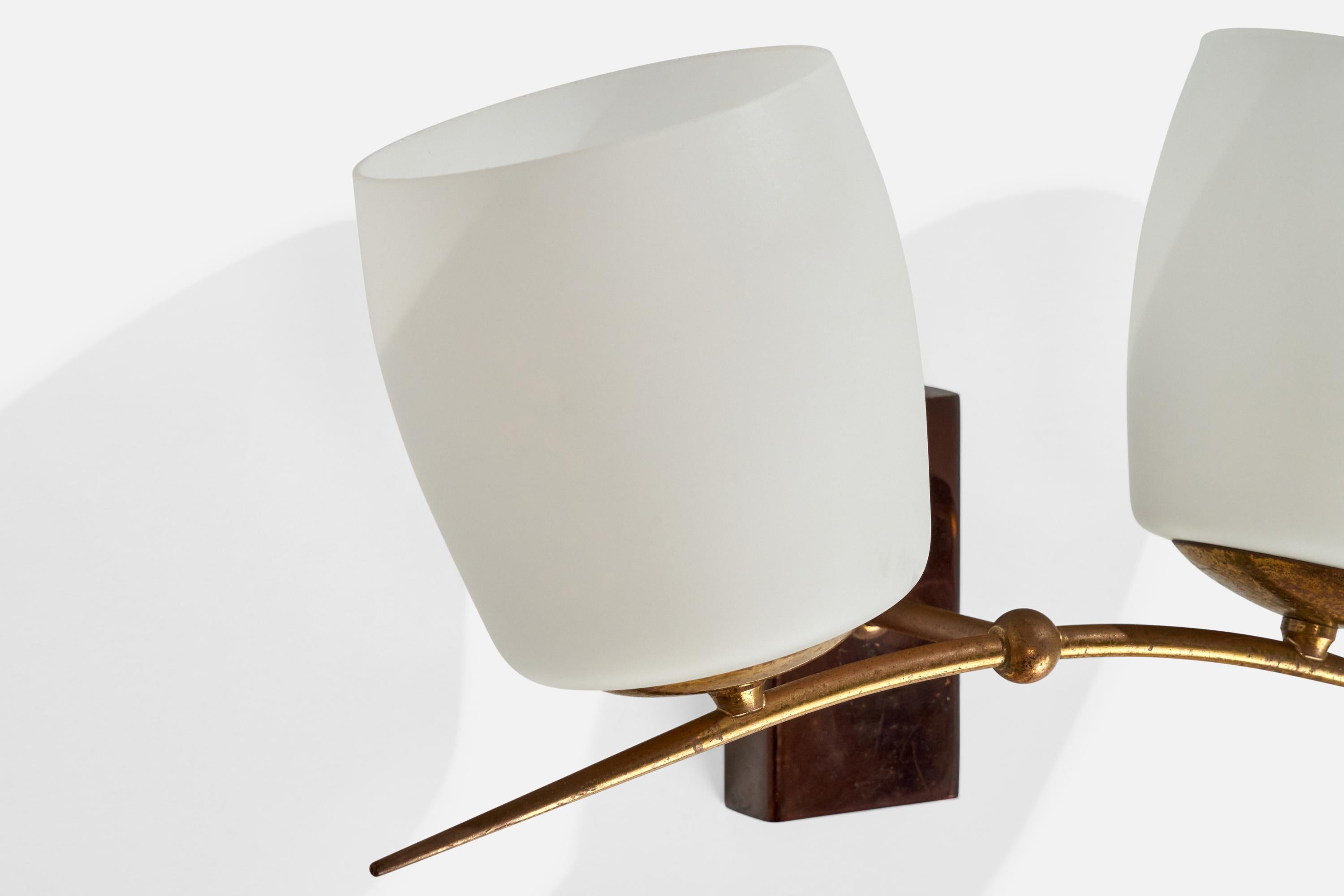 Ottone Lampada da parete di design francese, ottone, rame, vetro, Francia, anni '50 in vendita