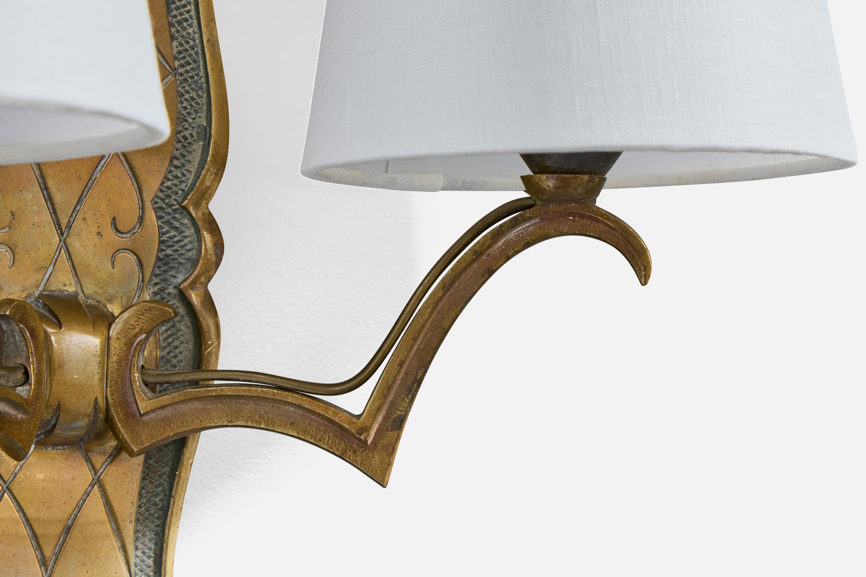 Diseñador francés, Aplique, Latón, Tela, Francia, Década de 1930 en venta 1