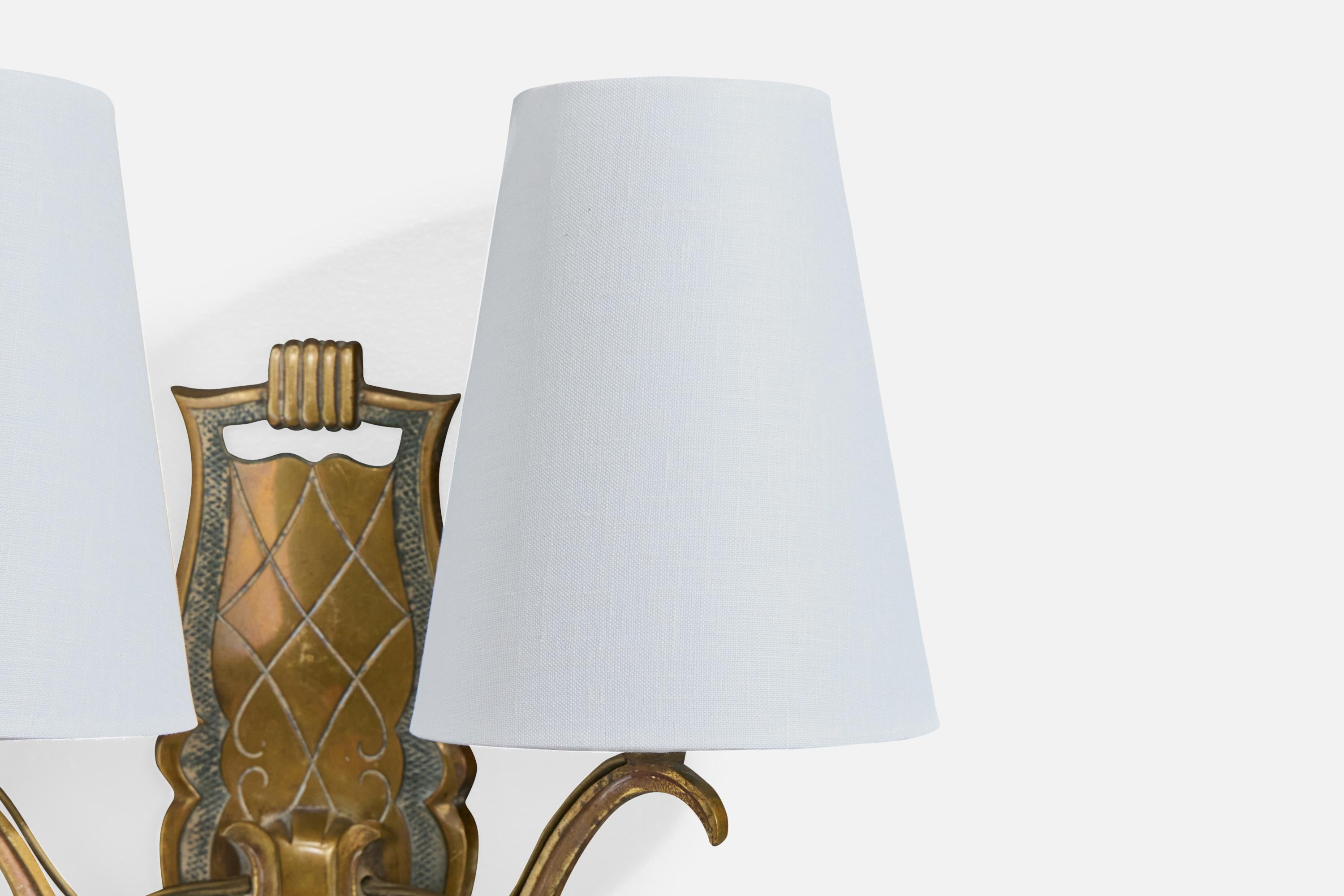 Diseñador francés, Aplique, Latón, Tela, Francia, Década de 1930 en venta 3