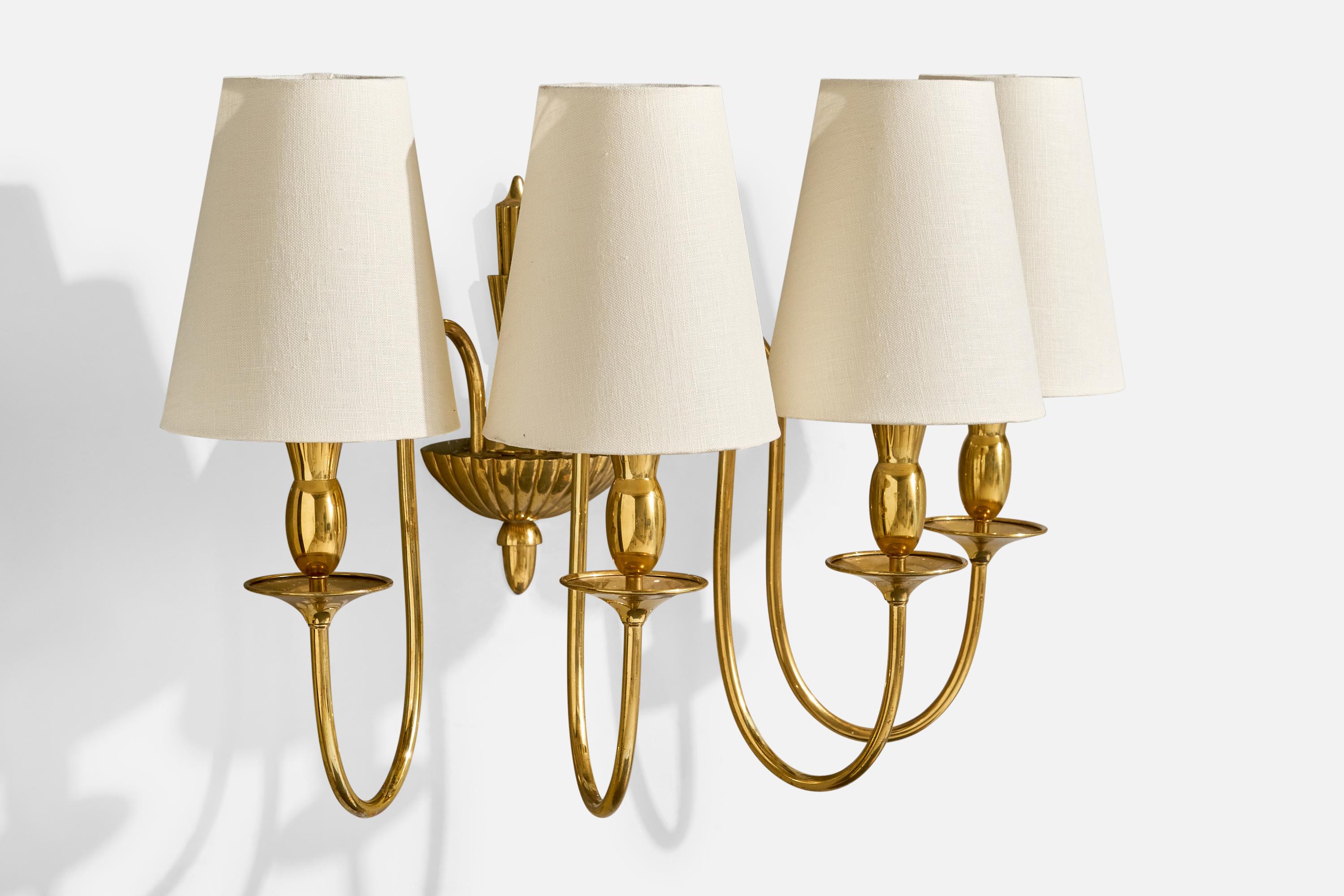 Francese Designer francese, lampada da parete, ottone, tessuto, Francia, anni '1940 in vendita