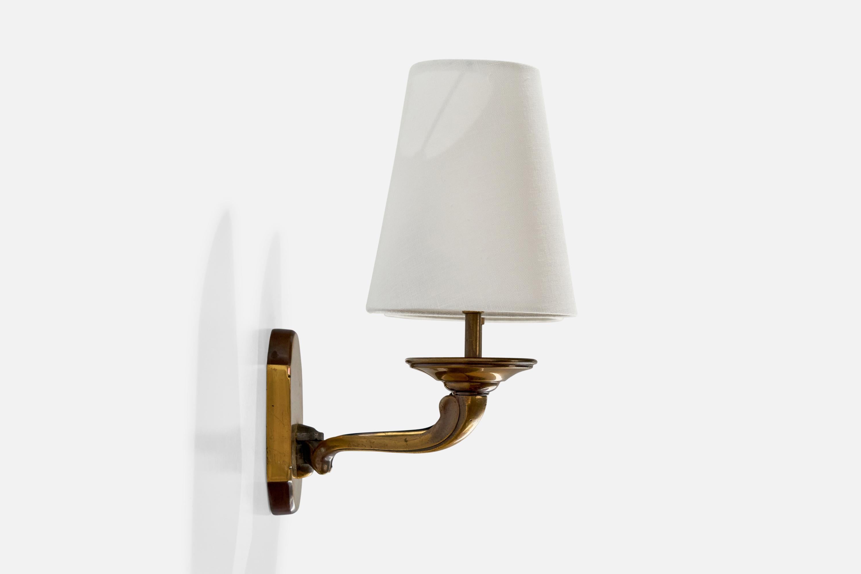 Mid-20th Century French Designer, Wall Light, Brass, Fabric, France, 1940s For Sale