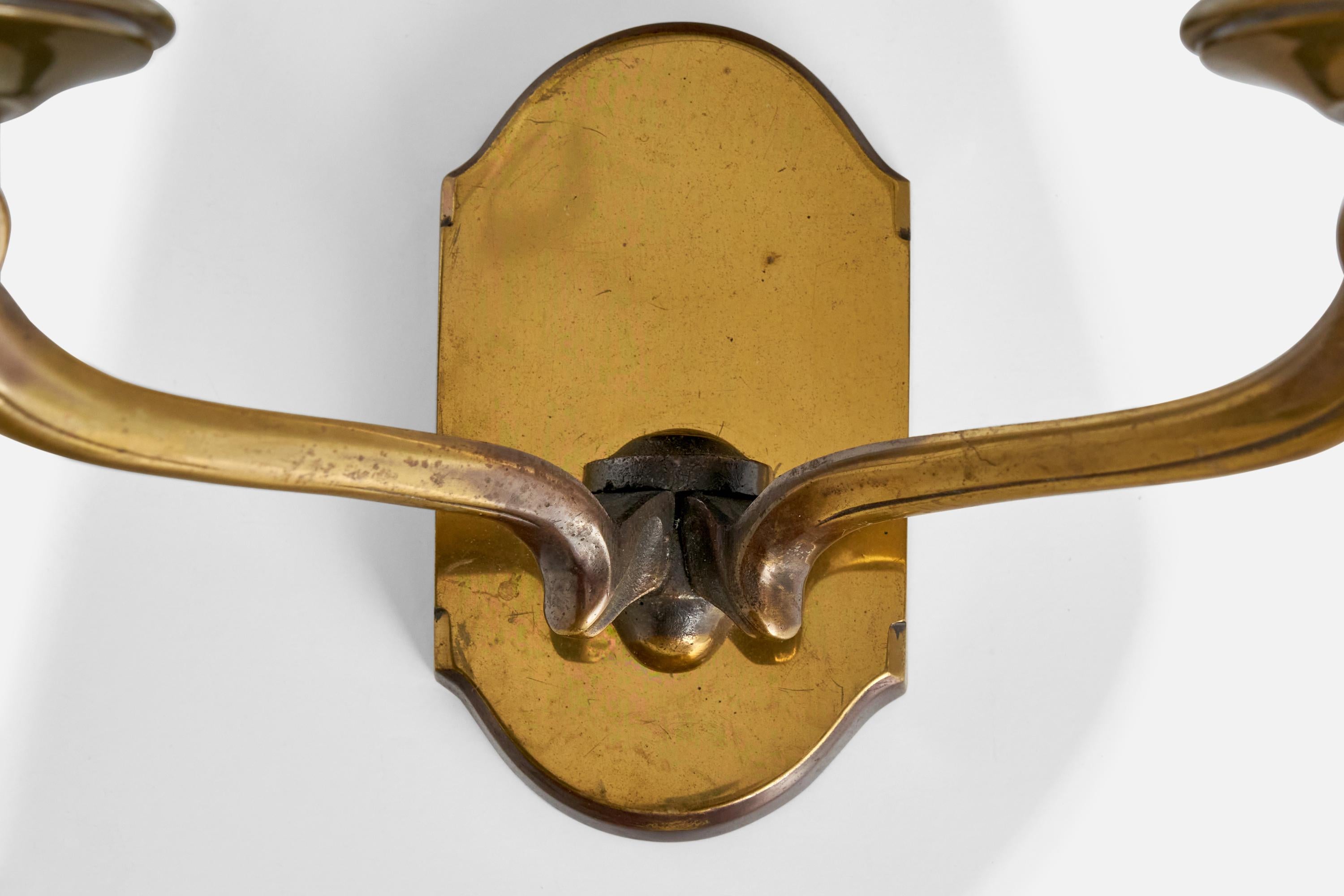 French Designer, Wall Light, Brass, Fabric, France, 1940s For Sale 1