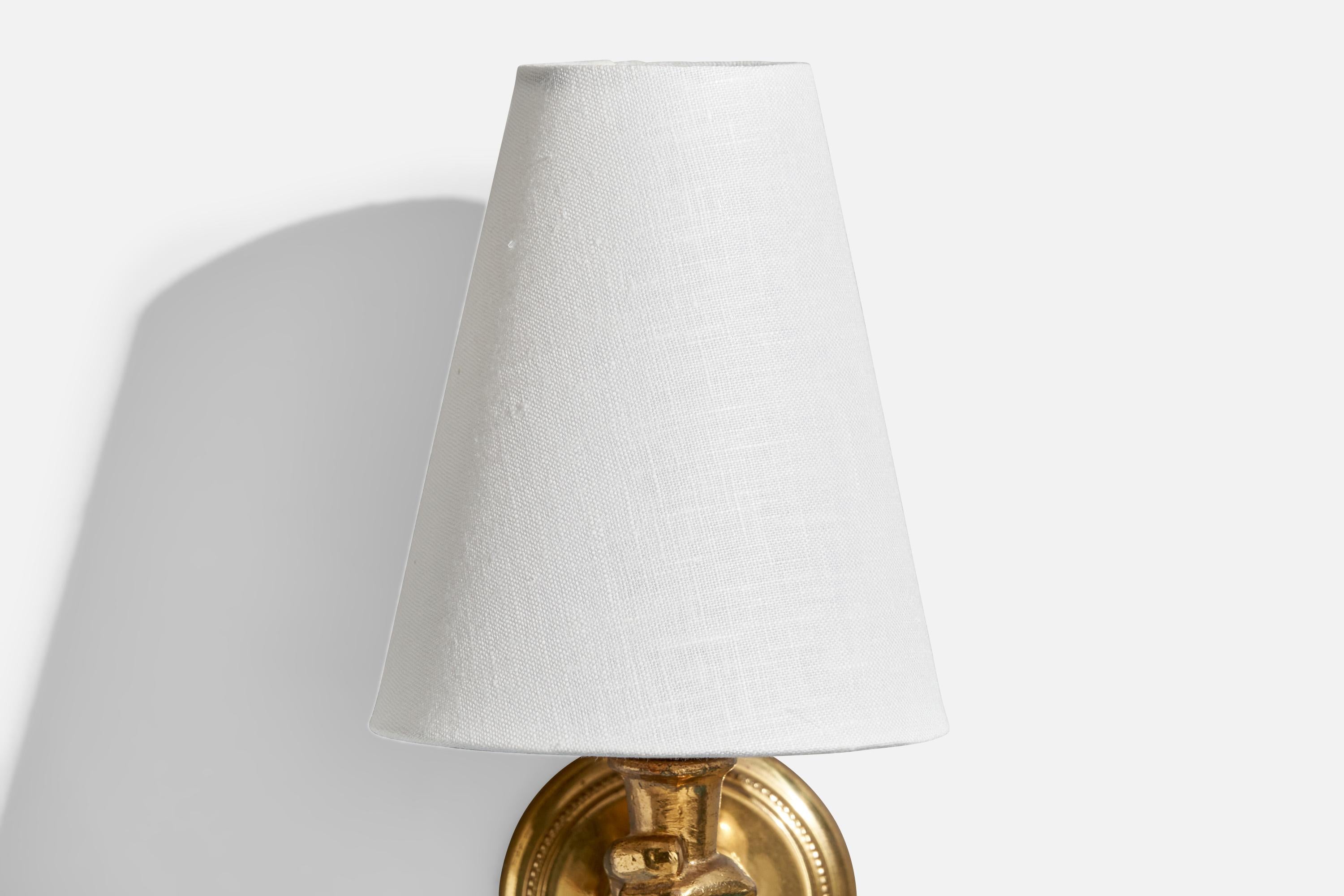French Designer, Wall Light, Brass, Fabric, France, 1950s For Sale 1