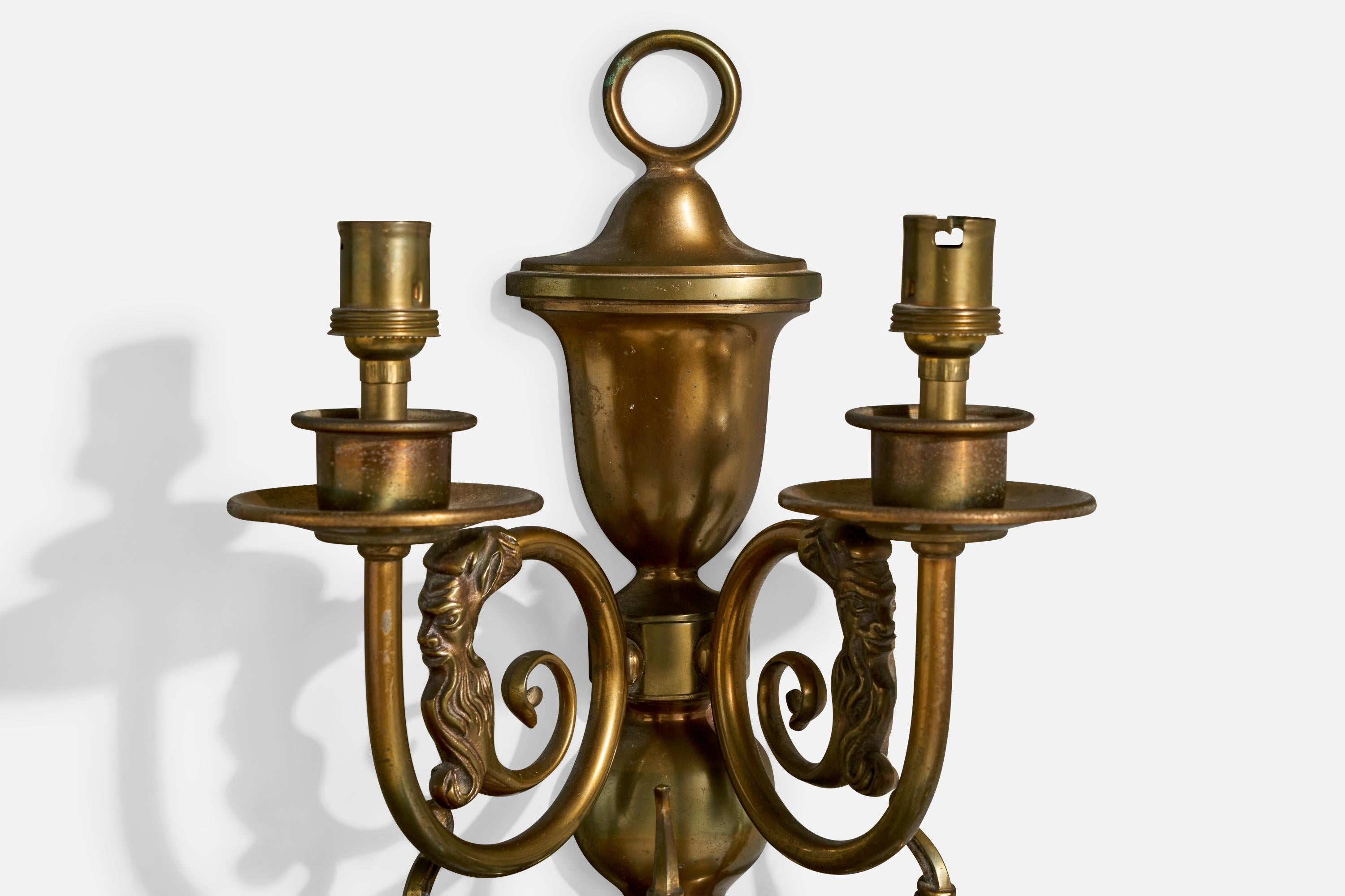 French Designer, Wall Light, Brass, Fabric, France, 1950s For Sale 2