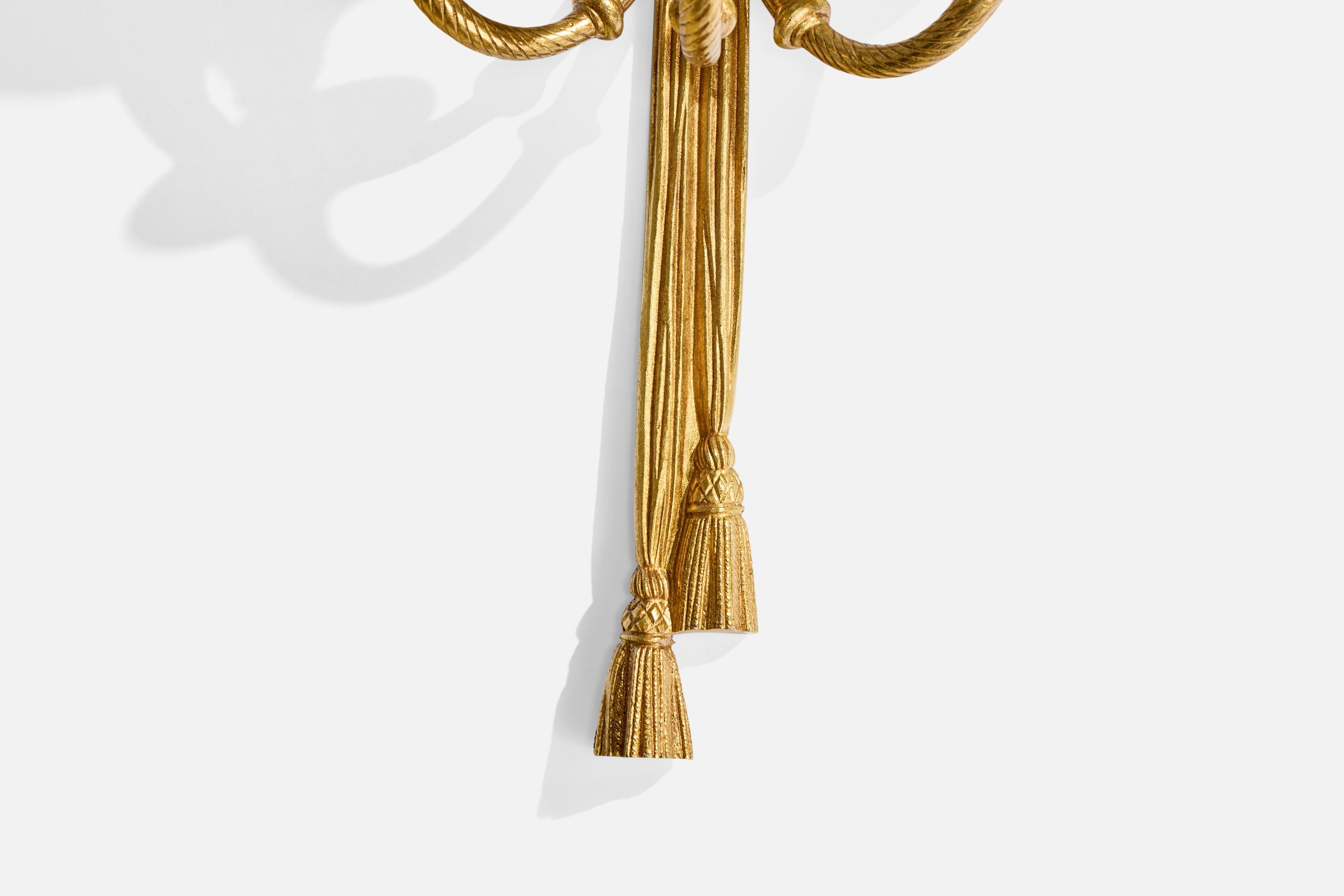 French Designer, Wall Light, Brass, Fabric, France, 1950s For Sale 3