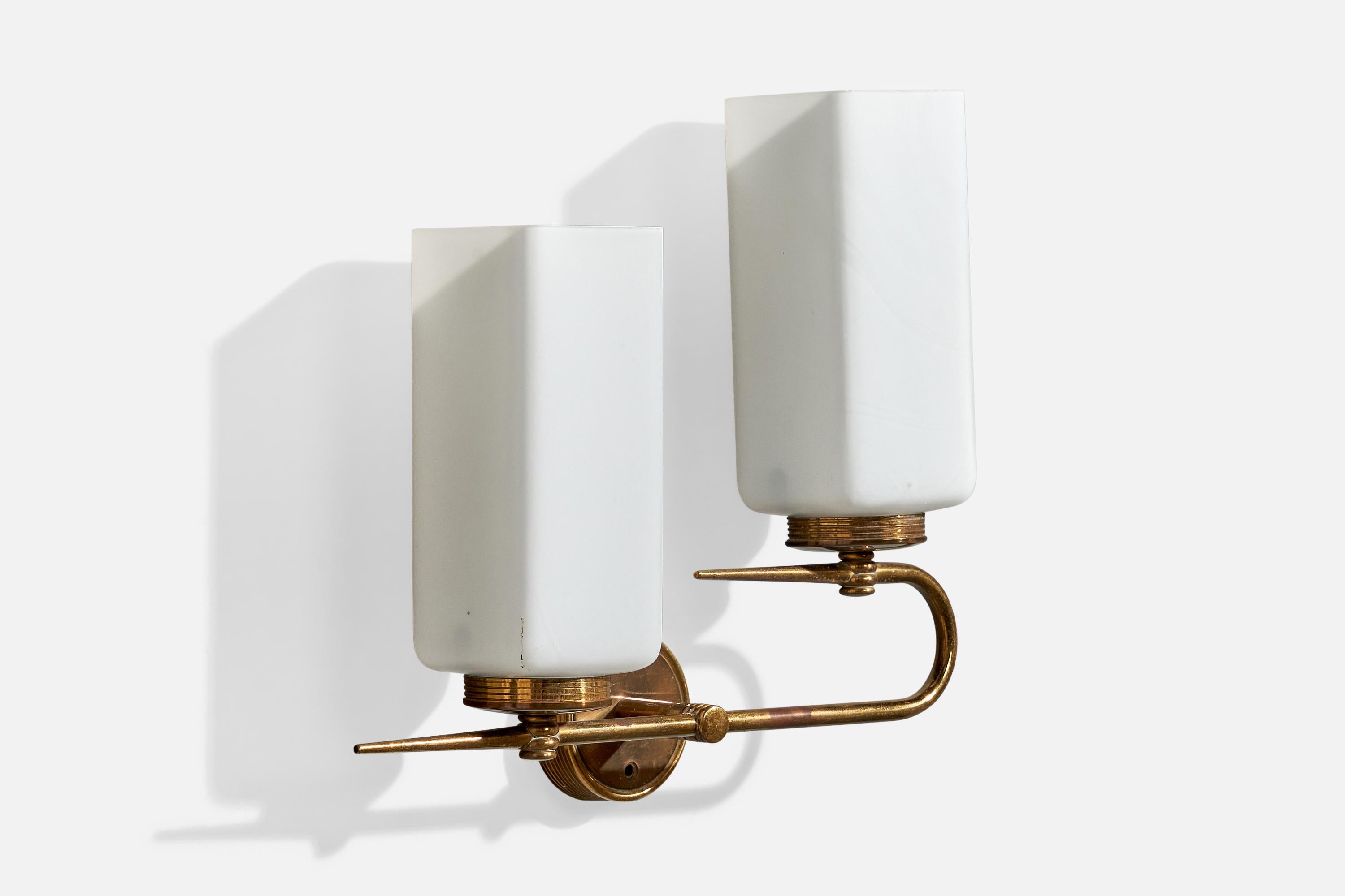 Mid-Century Modern French Designer, Wall Light, Brass, Glass, France, 1950s For Sale