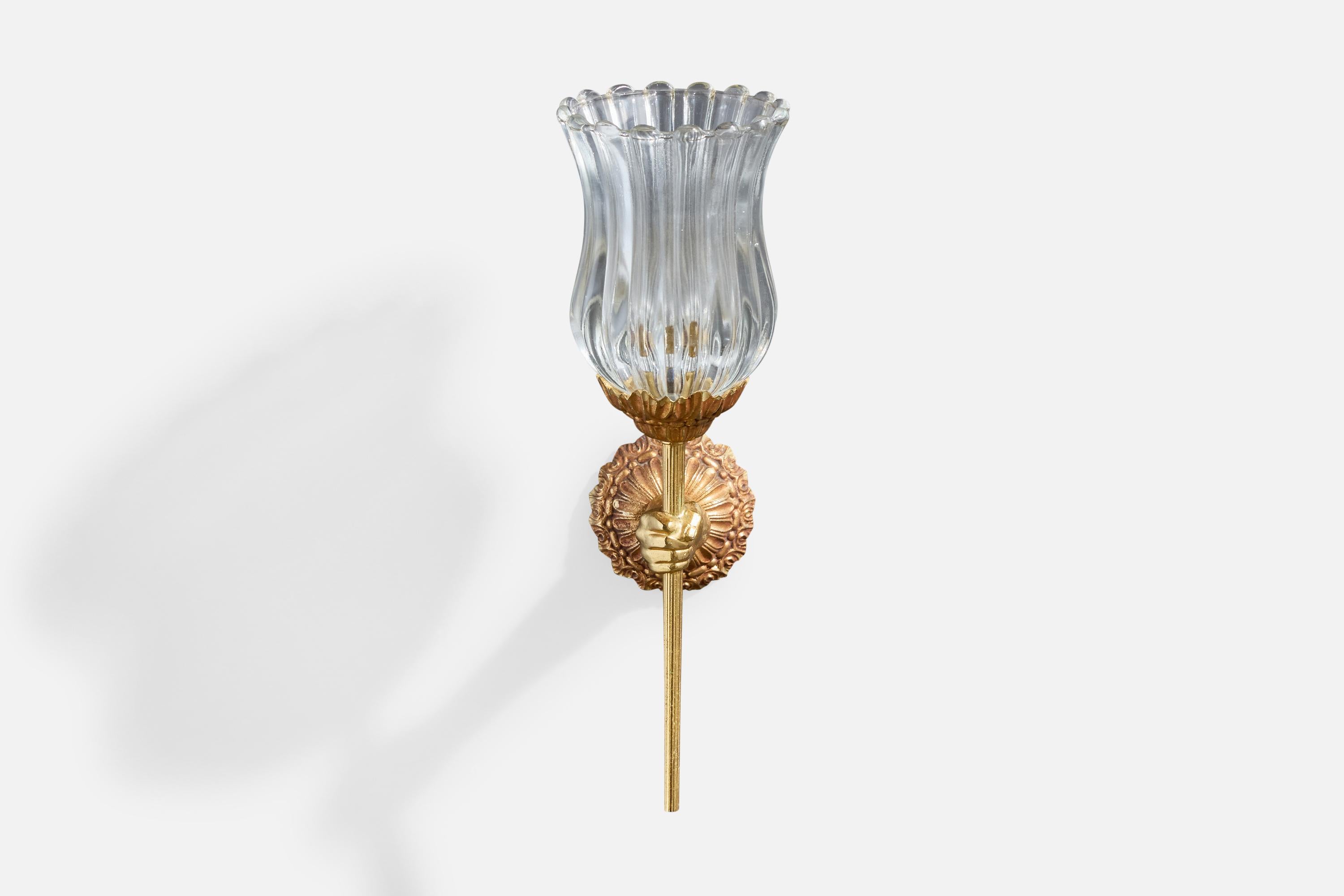 Diseñador francés, Aplique, Latón, Cristal, Francia, Años 1950 Francés en venta