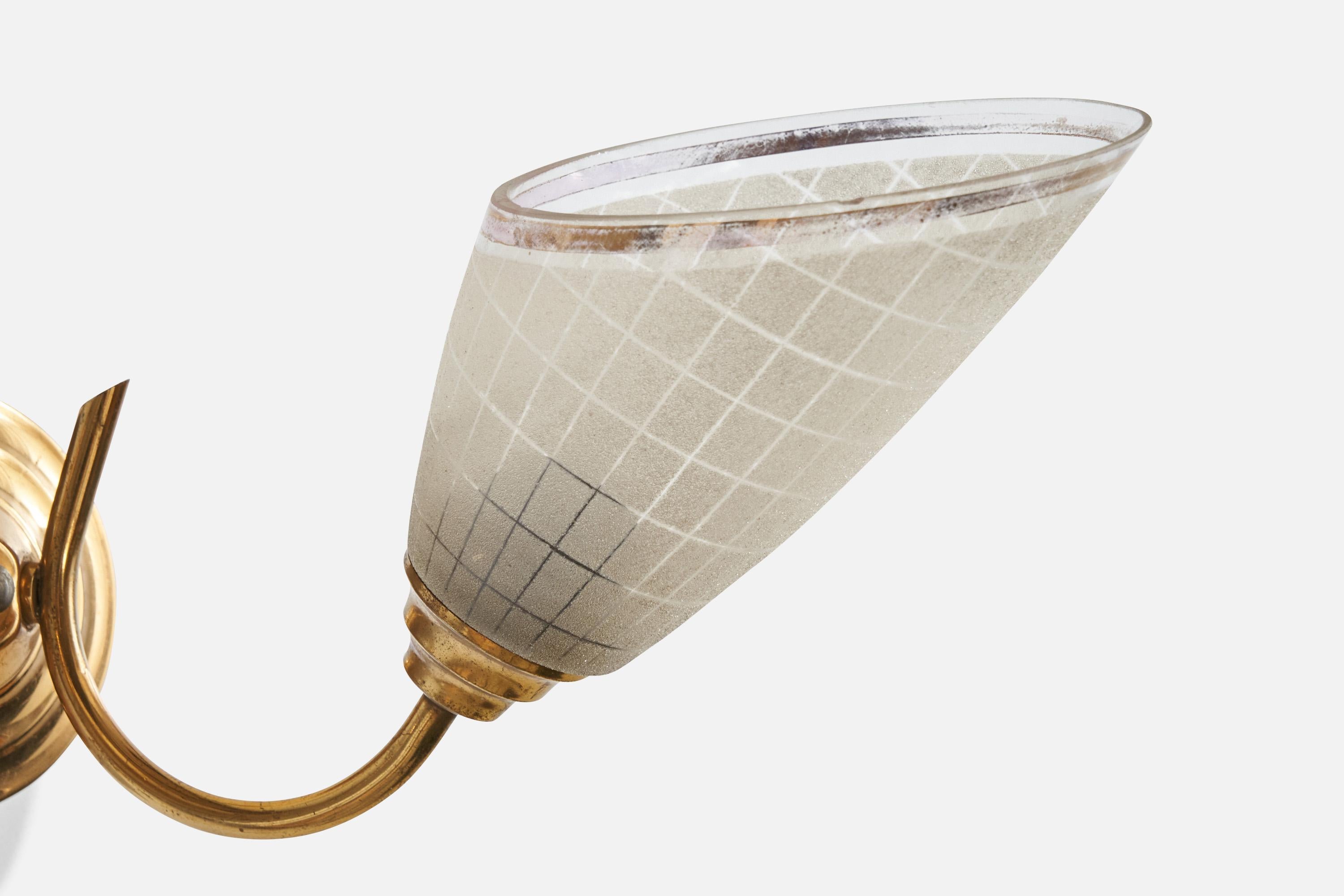 Mid-20th Century French Designer, Wall Light, Brass, Glass, France, 1950s For Sale