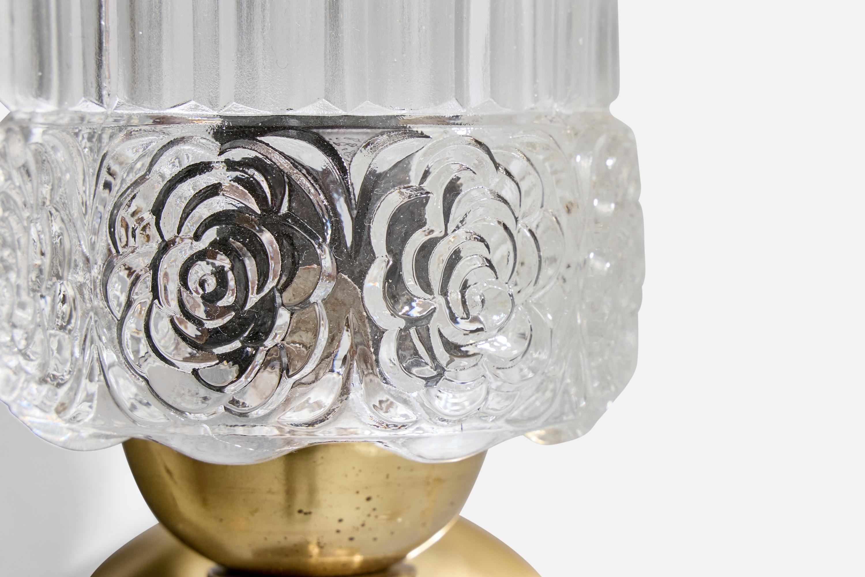Ottone French Designer, Wall Light, Brass, Glass, France, 1950s in vendita