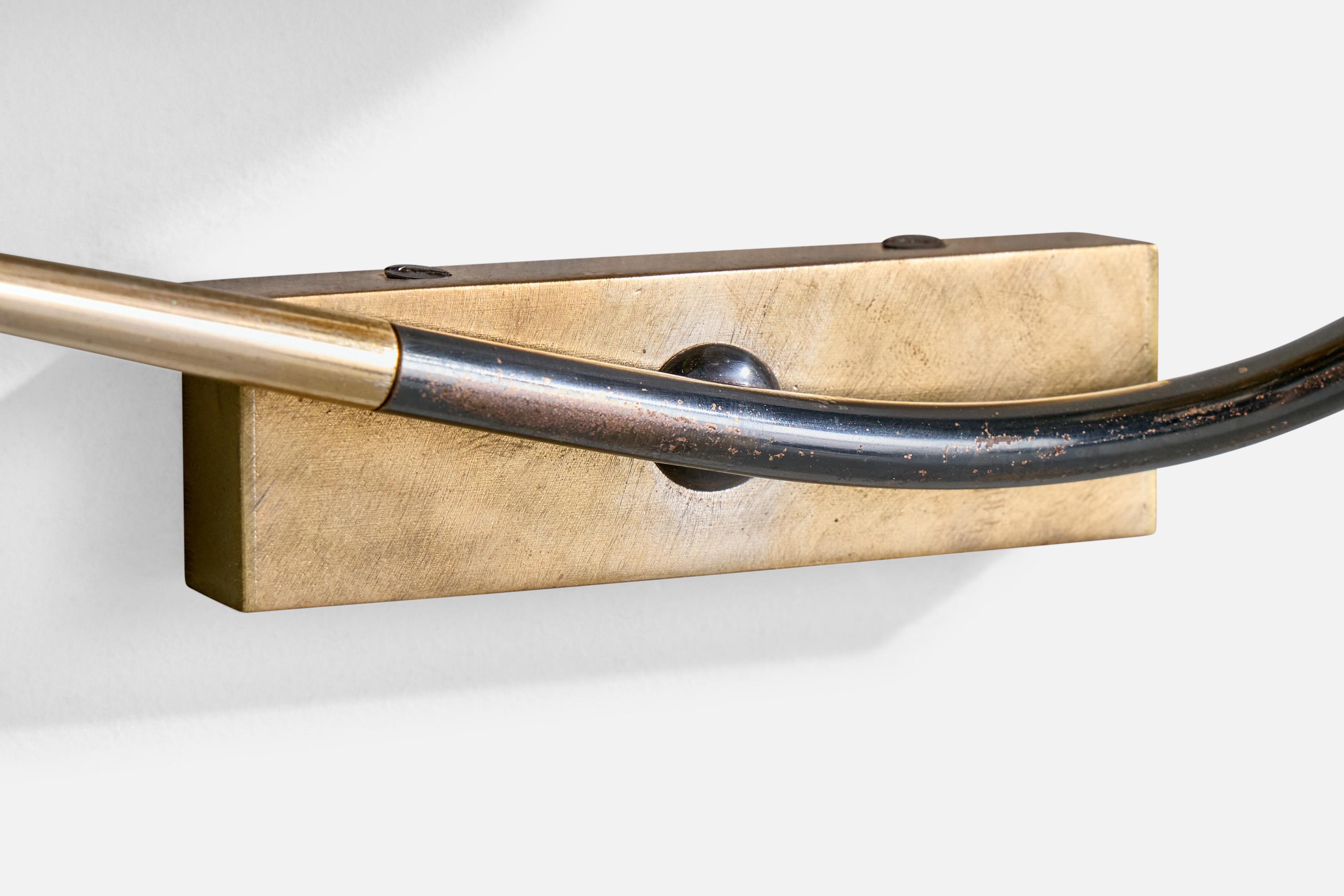 French Designer, Wall Light, Brass, Metal, Glass, France, 1950s For Sale 1
