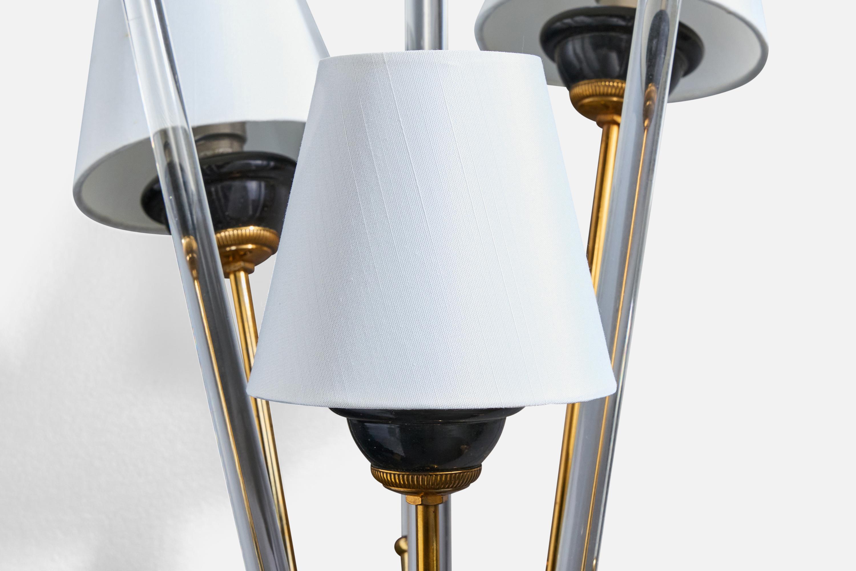 Lampada da parete di design francese, ottone, metallo, plexiglass, tessuto, Francia, anni '50 in vendita 3