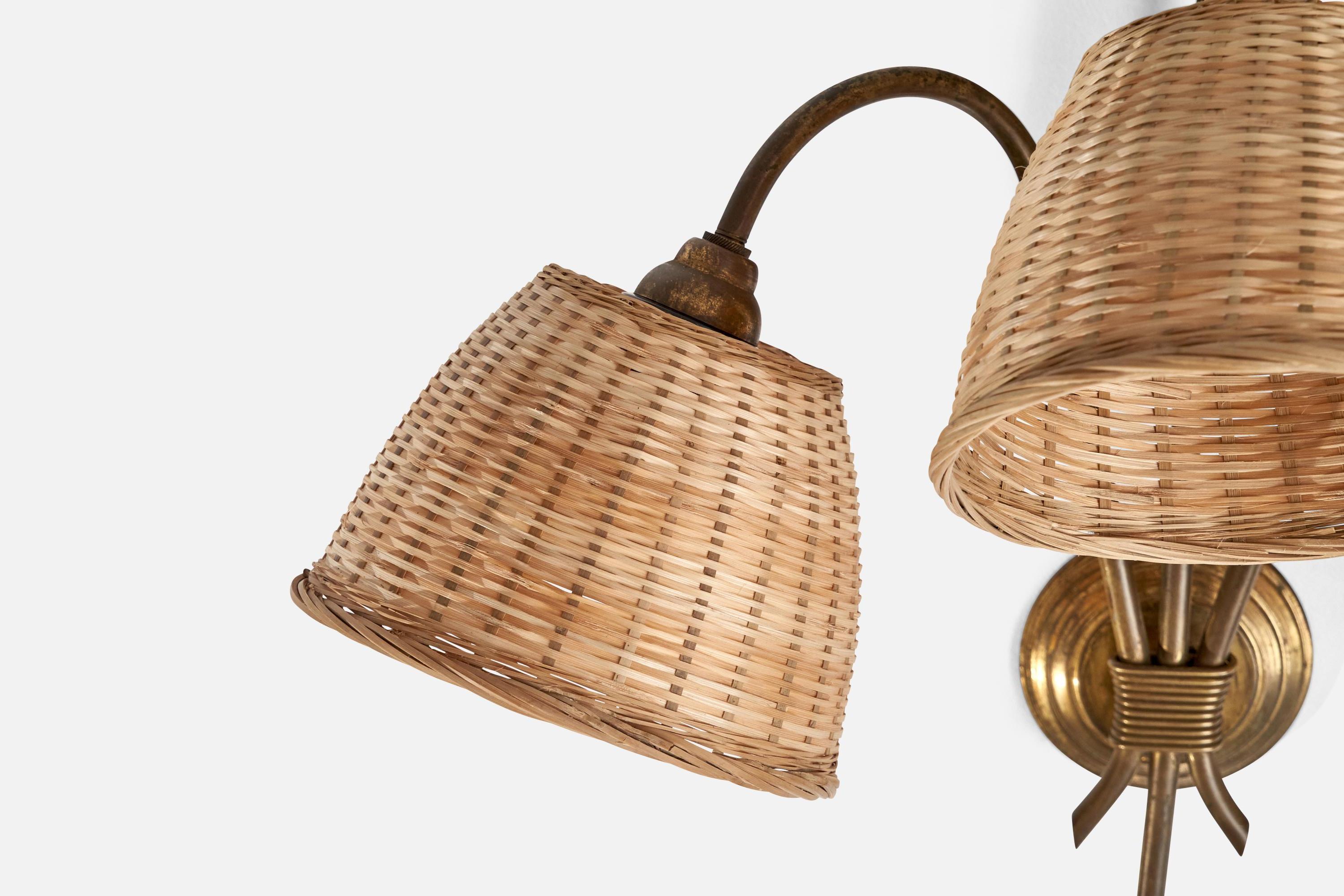 French Designer, Wall Light, Brass, Rattan, France, 1940s 1