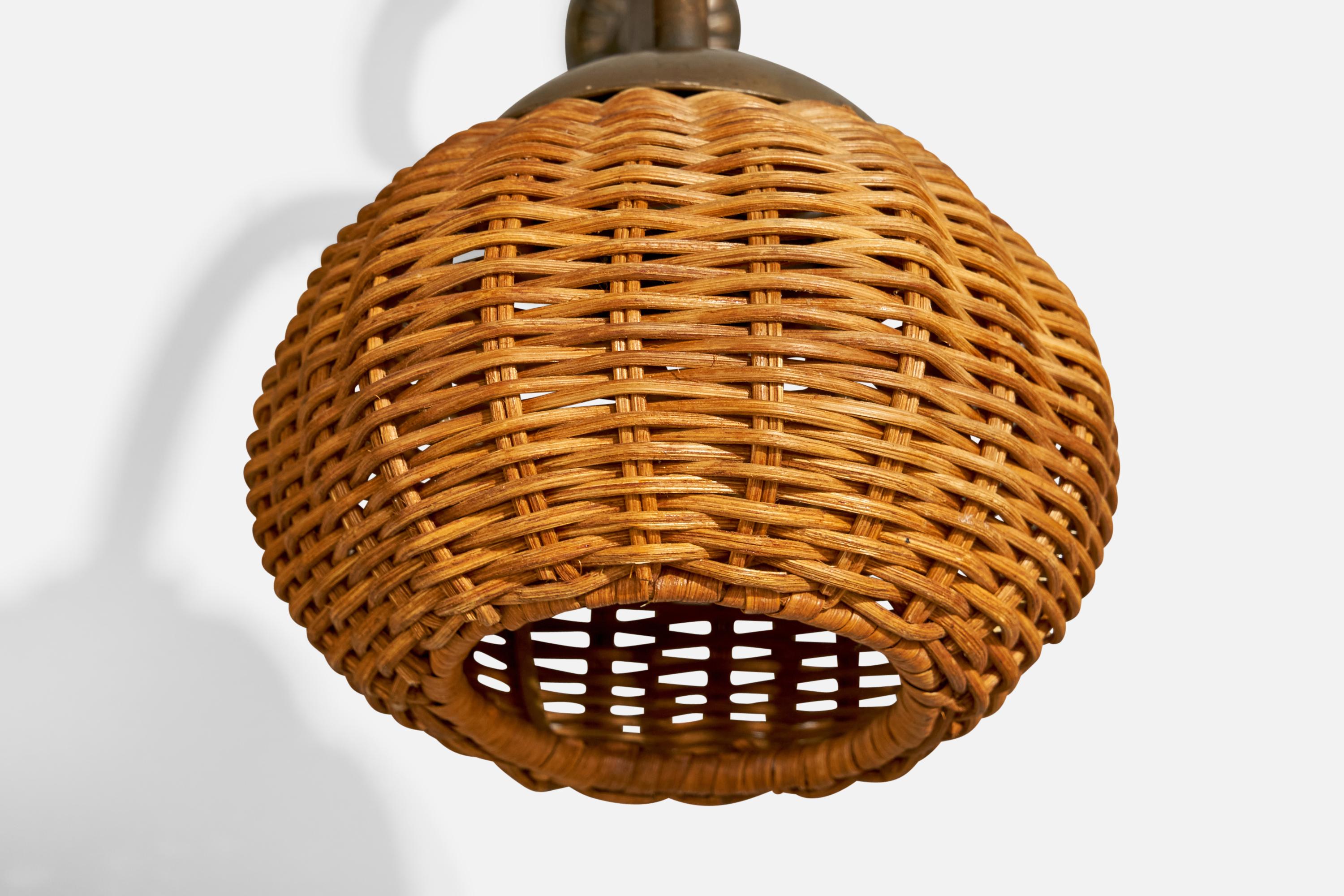 French Designer, Wall Light, Brass, Rattan, France, 1940s For Sale 2