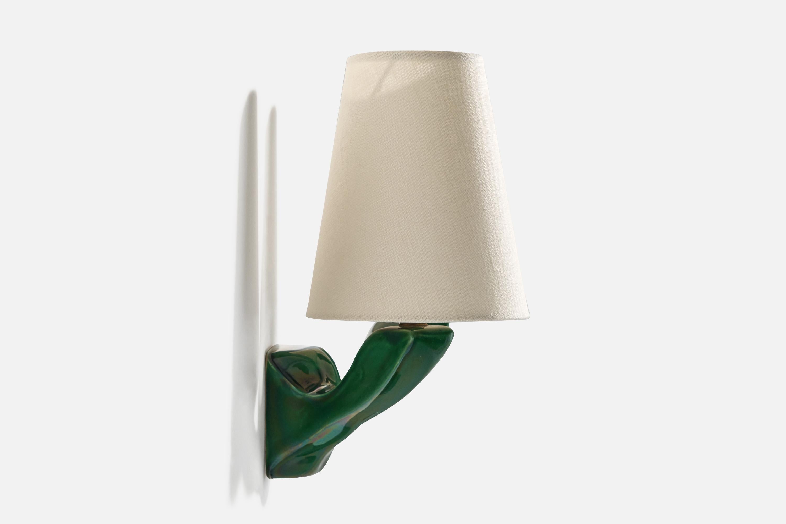 French Designer, Wall Light, Ceramic, Brass, Fabric, France, 1950s In Good Condition In High Point, NC