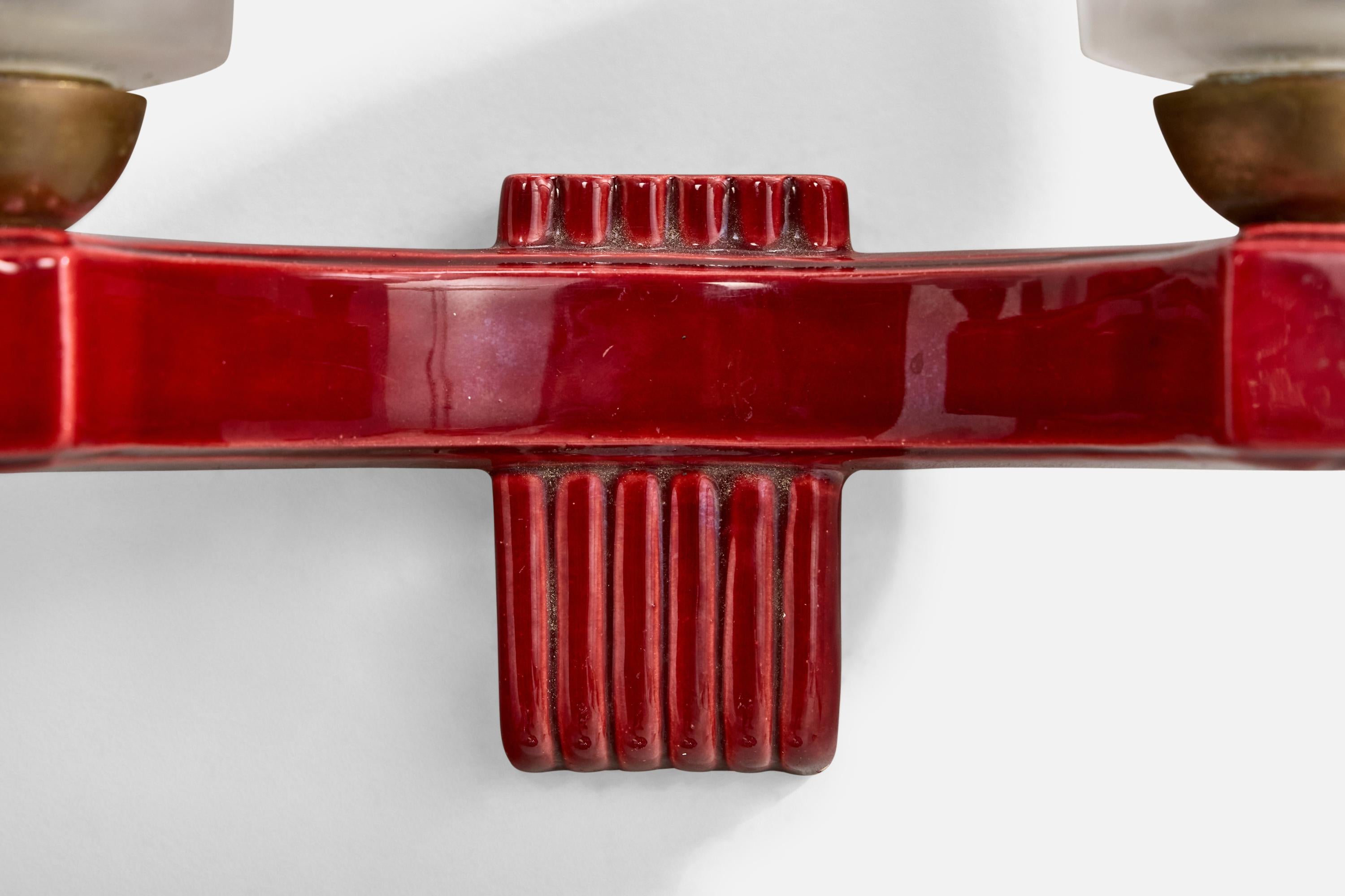 Französischer Designer, Wandleuchte, Keramik, Messing, Glas, Frankreich, 1950er Jahre (Mitte des 20. Jahrhunderts) im Angebot
