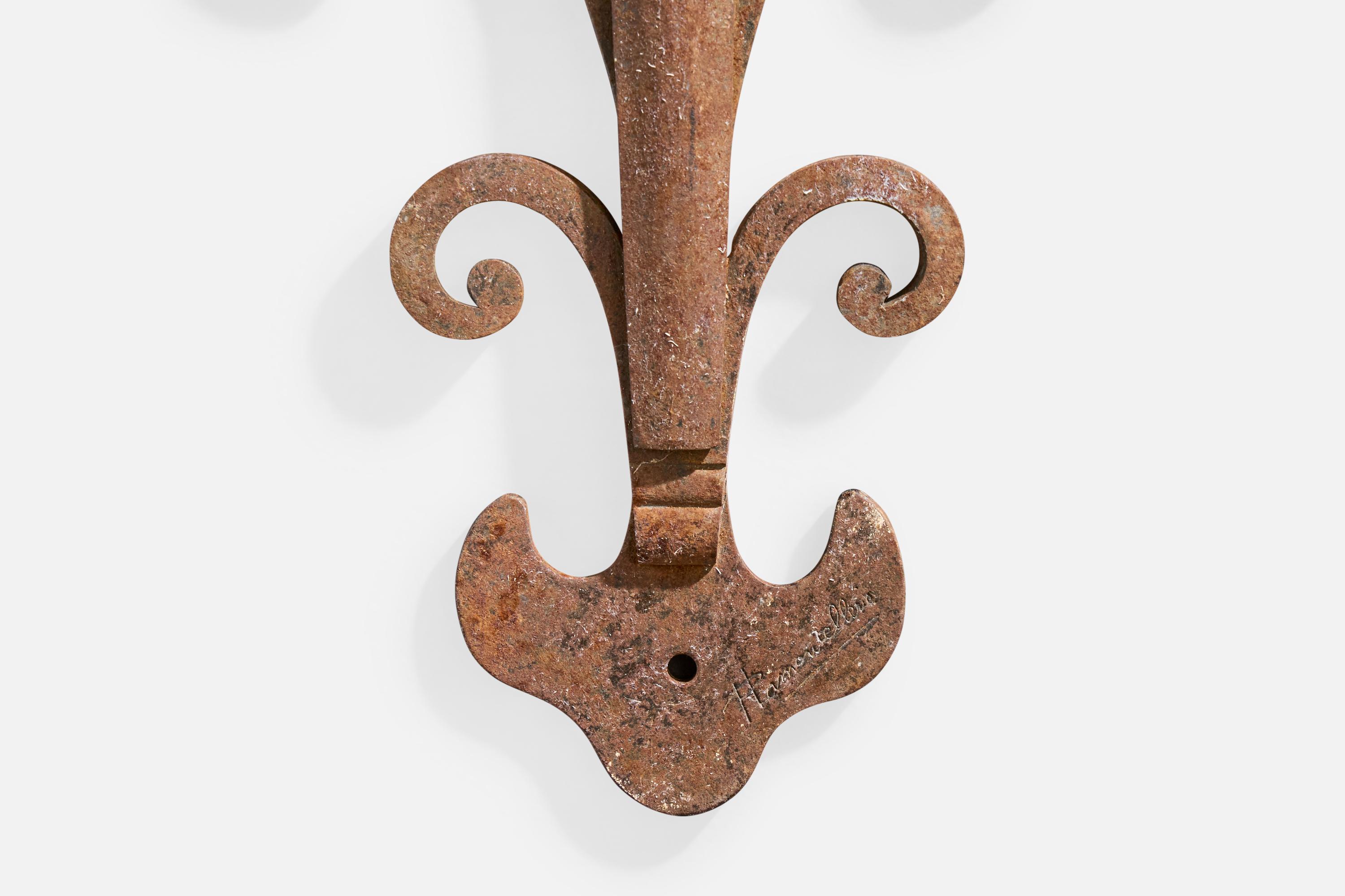 Designer français, Design-Light, fer, laiton, tissu, France, années 1940 en vente 3