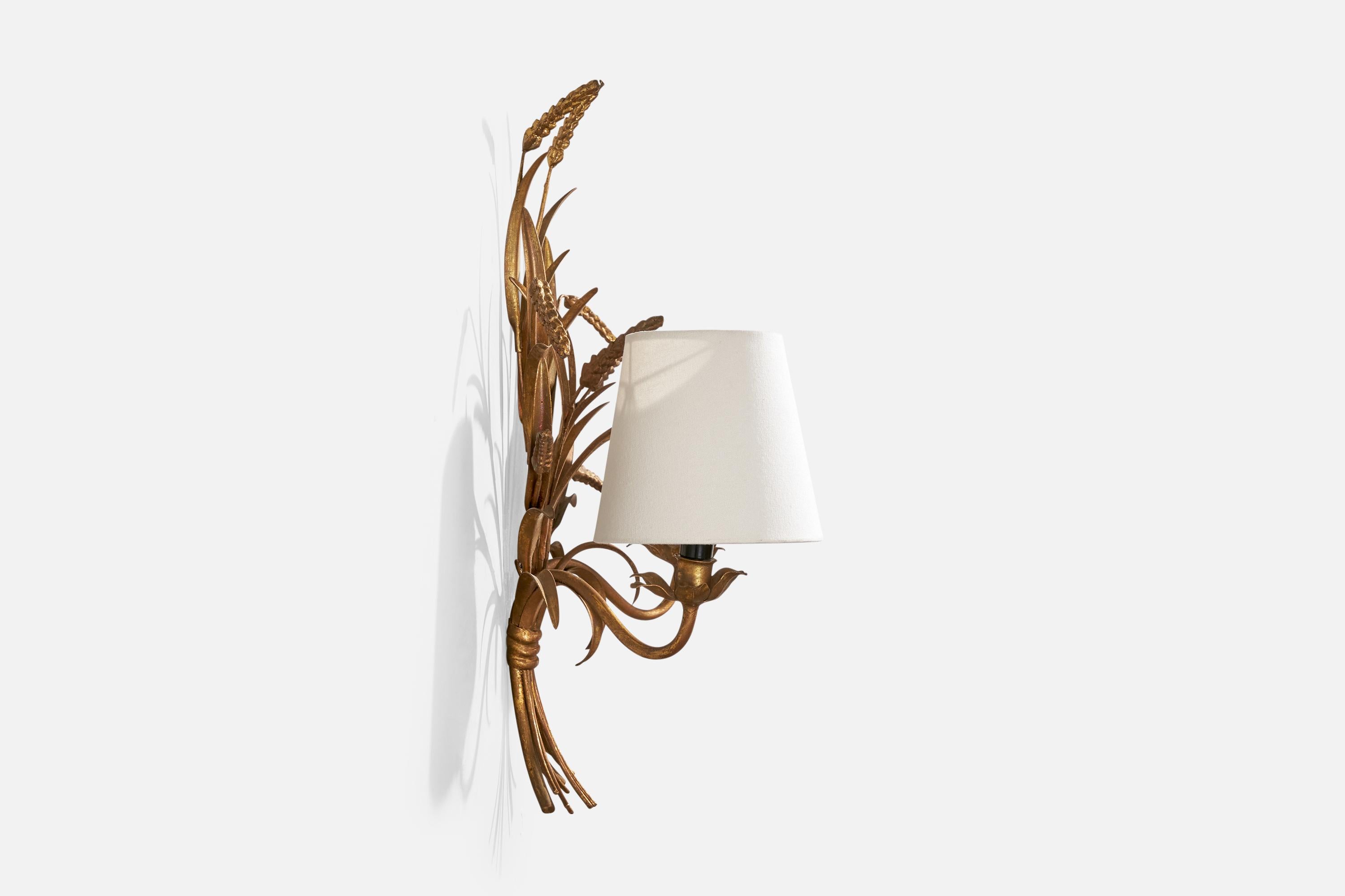 Diseñador francés, aplique, metal, tela, Francia, años 40 en Bueno estado para la venta en High Point, NC
